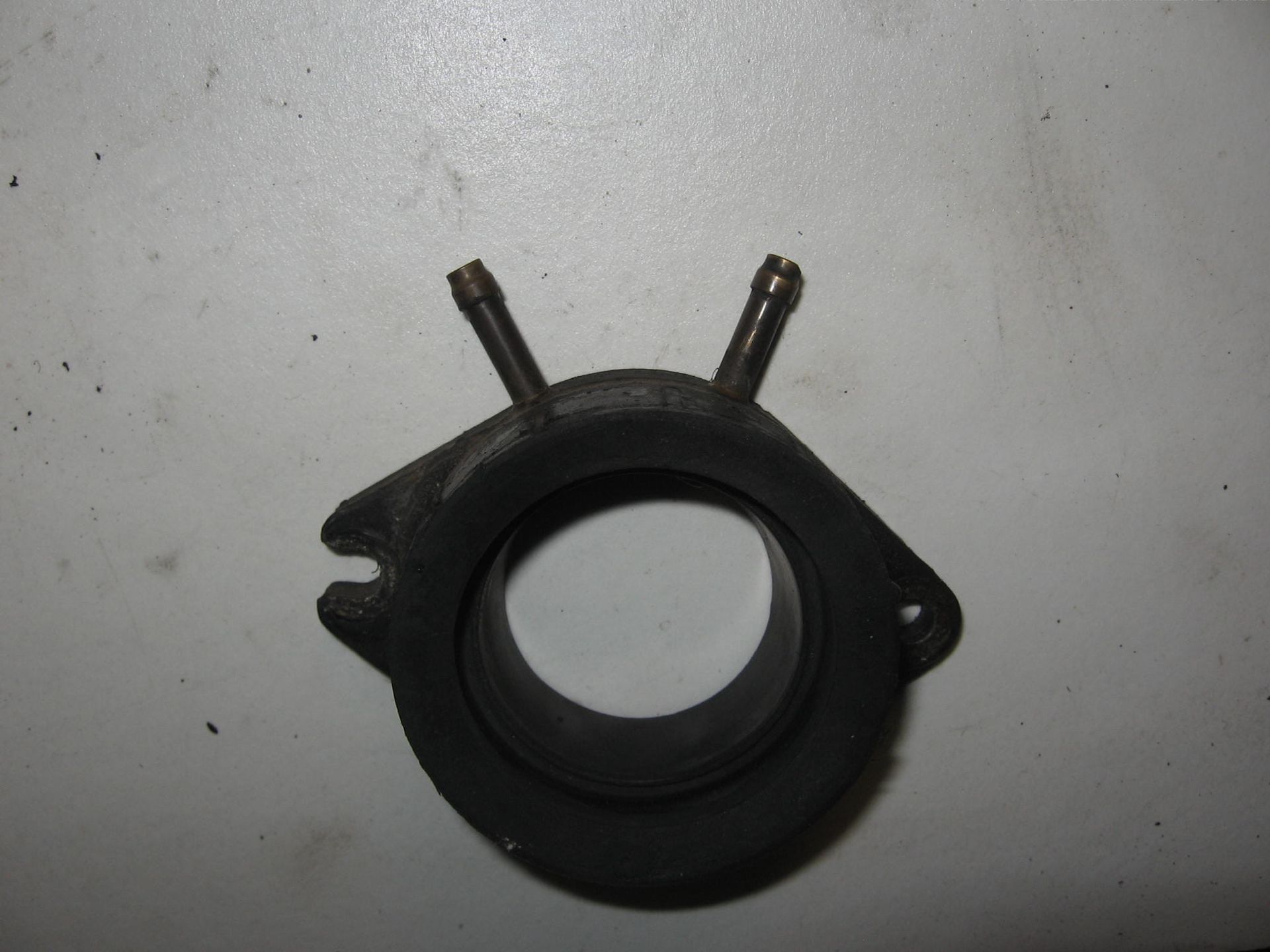 inlaatrubber voorste cilinder // xv920 xv750k 1983		10L-13596-01	99999-01417 ,