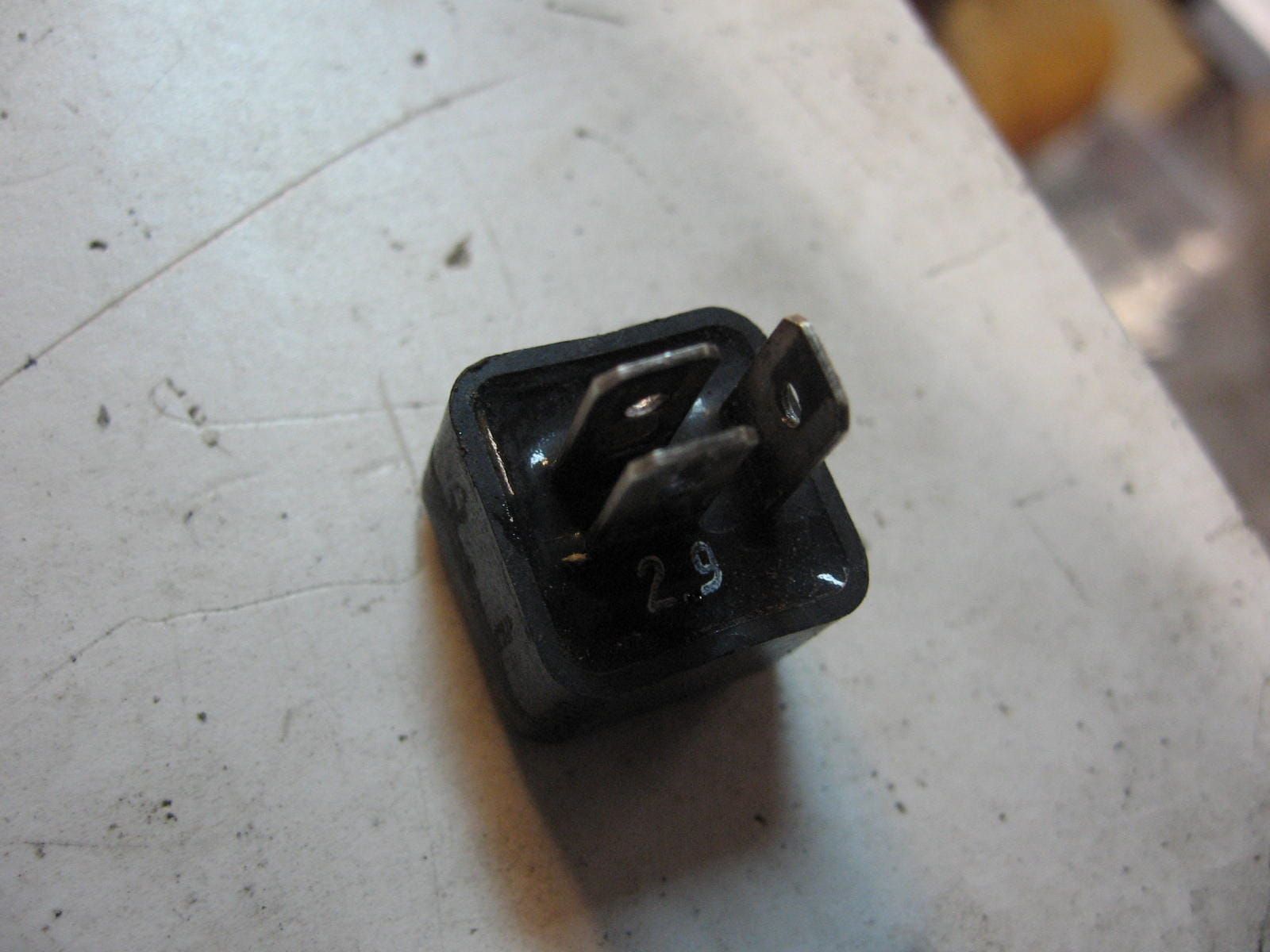 Diodeblok 3 pens aansluiting	31700-196-000