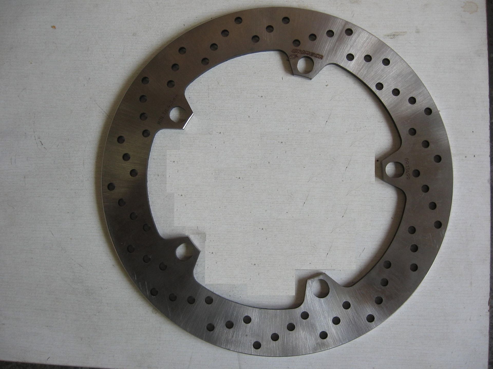 Remschijf  links/rechts voor. R850 , r1100r /gs ,r1150gs , r1200c r850c , k1200rs -tot 11/00 ,k1100lt 		Grimeca	09,13499 , hobb 34514	34112314893 / 34112314894 (1)