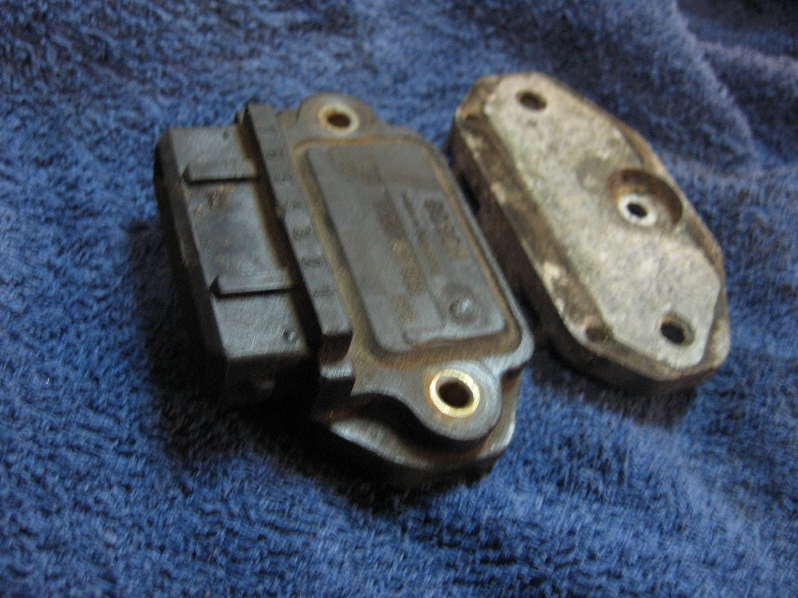 Ontstekingsunit , ignition control unit , R100rt 78-96 ,r100 r80 r65  ,12142325284	227100103