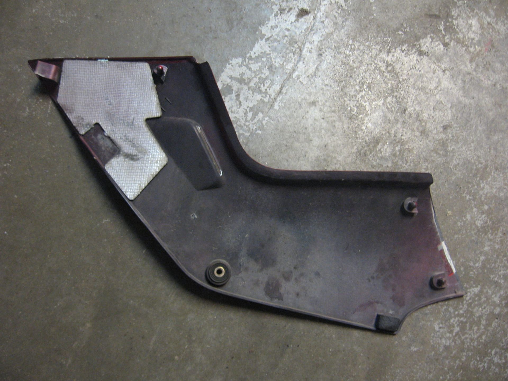 zijkap frame rechts	Gsx1100FR 88-94	47110-48D00