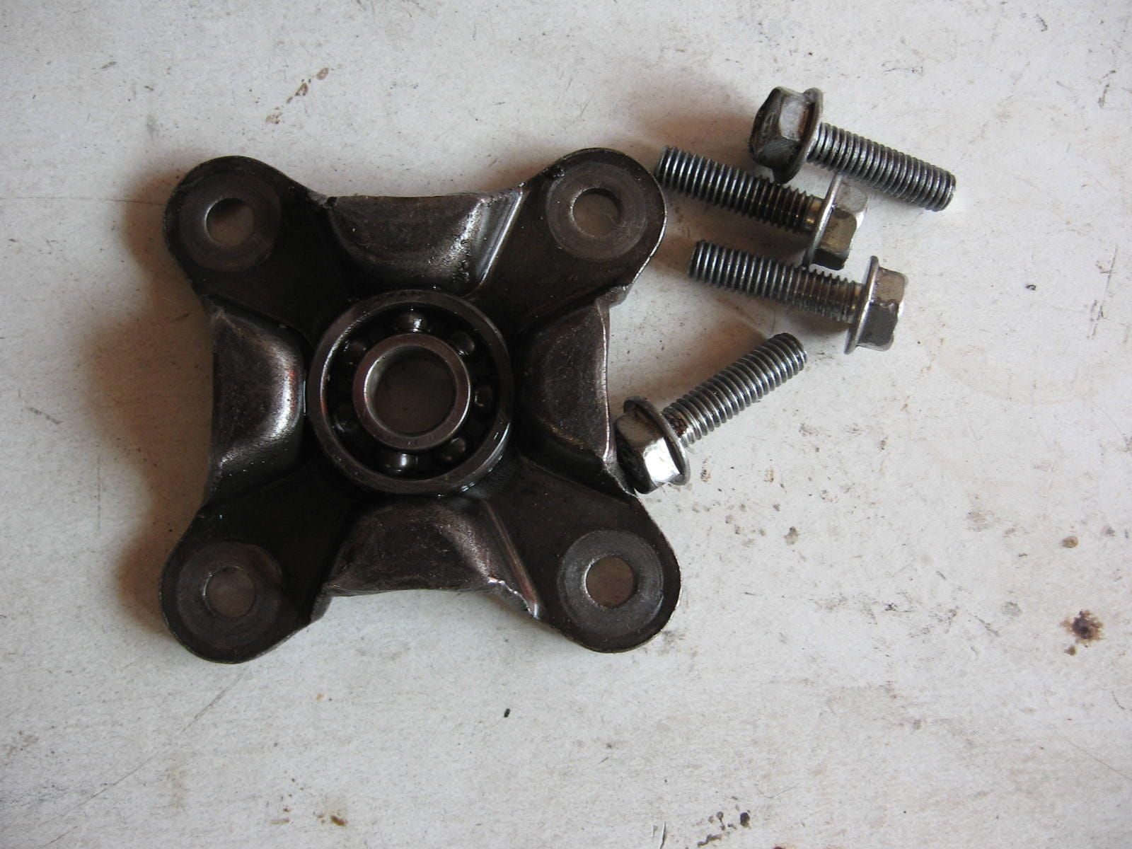 clutch lifter plate	Cx500 Gl500	22361-415-000