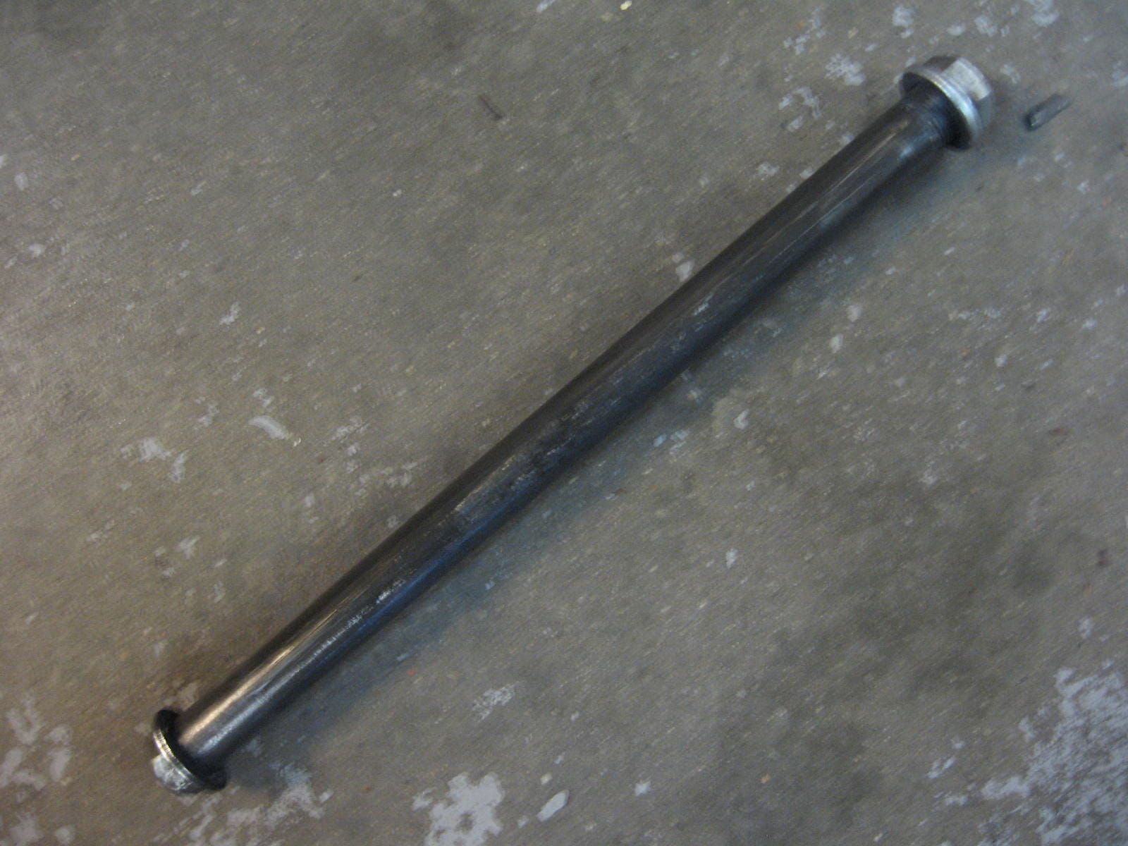 achterbrugas	Zzr1100 1990-2001 , c1-4,D1-9,E1--,F1	330321170