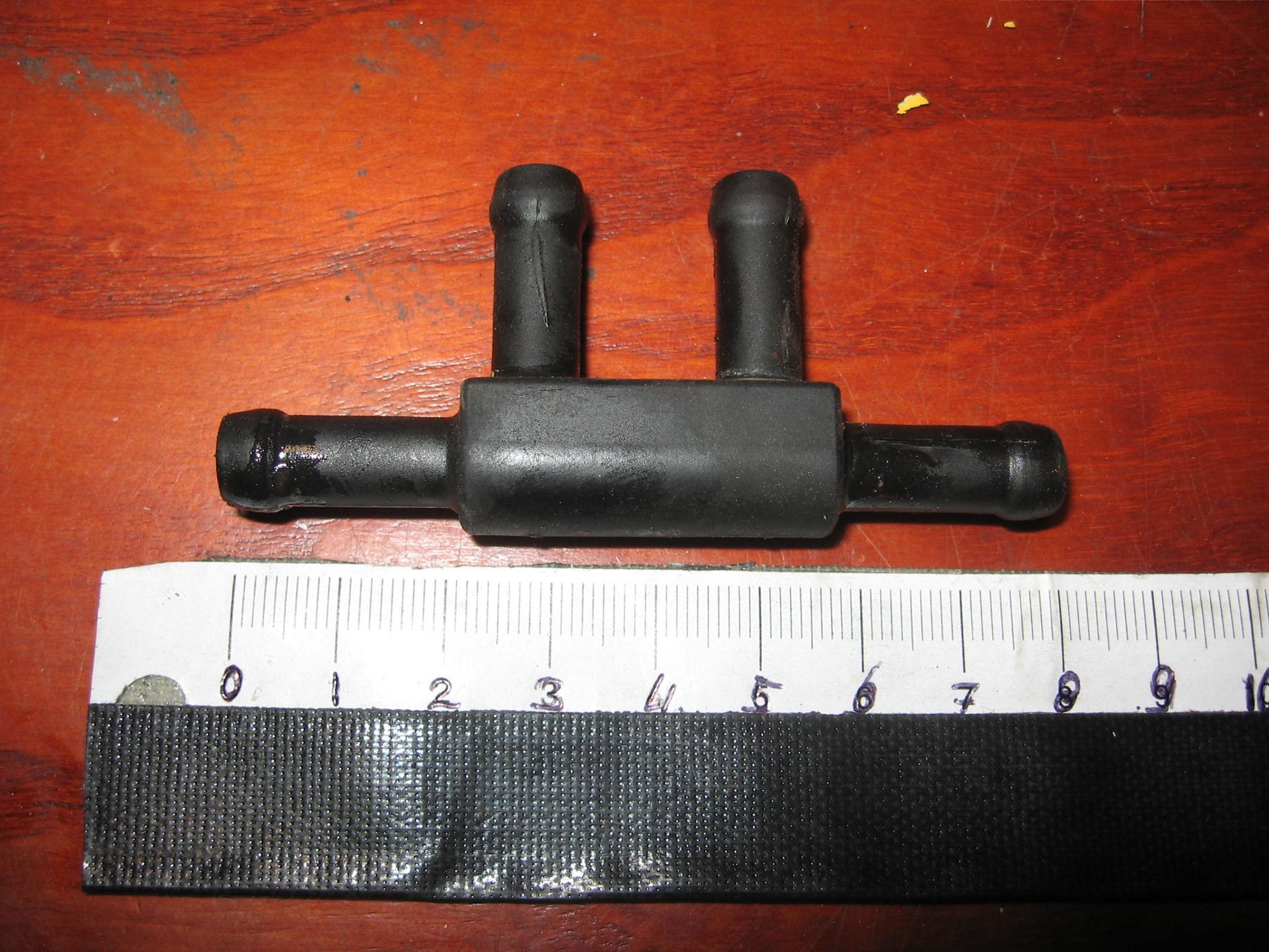 Verdeelstuk 4 wegs ( Joint 4way) koeling // gl1500 se 1990-91		19519-mt8-000