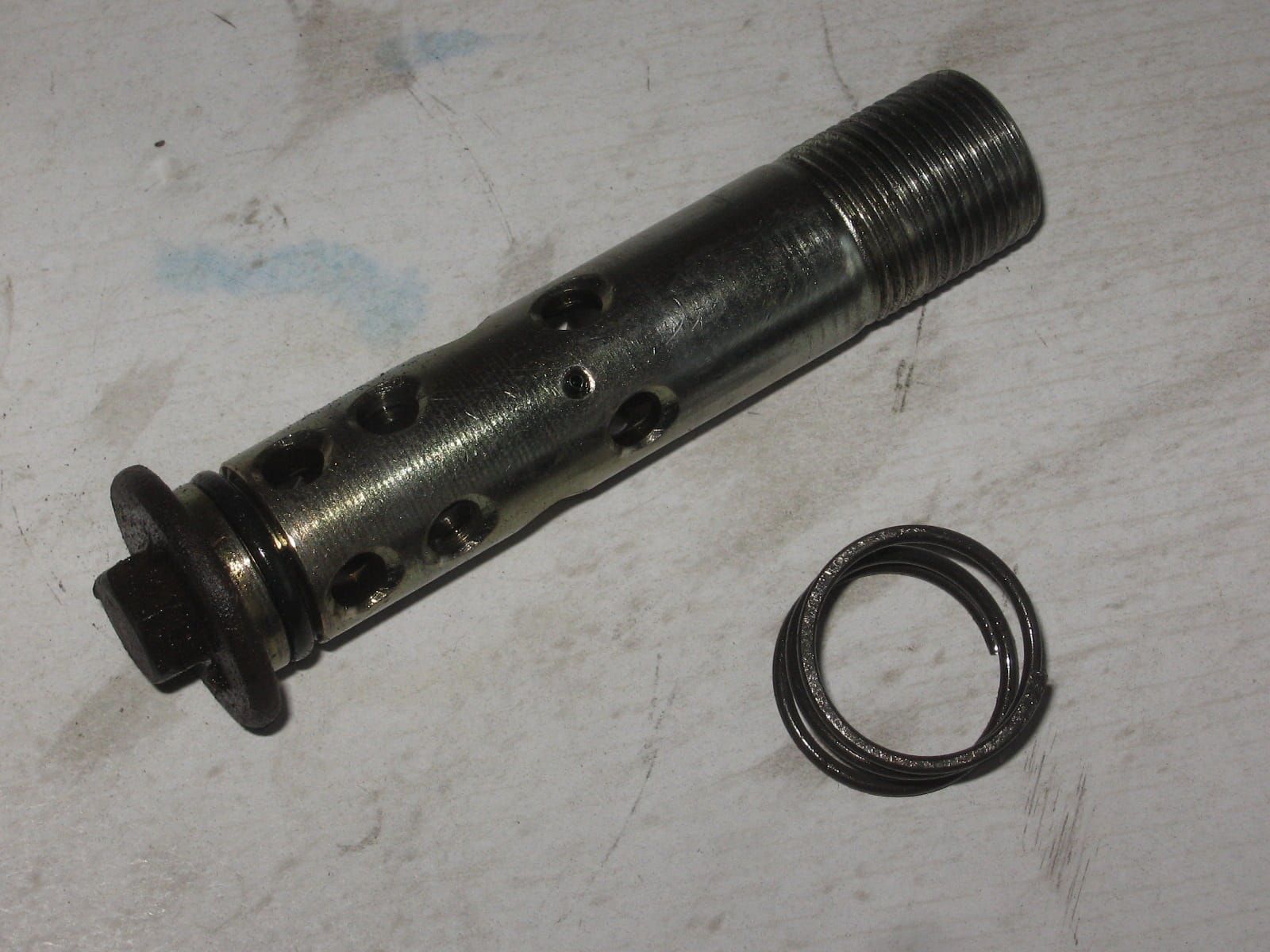 oliefilterbout	Vtr250 1988-90	15420-KE8-000