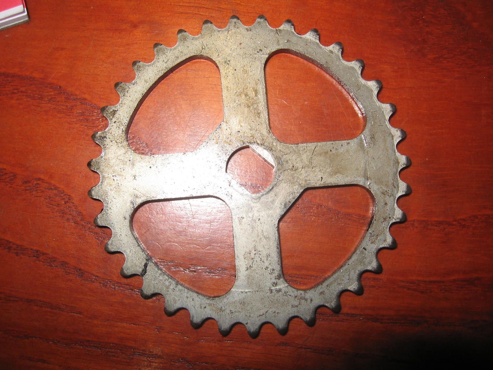 oliepomp tandwiel tr1 		4x7-13355-00