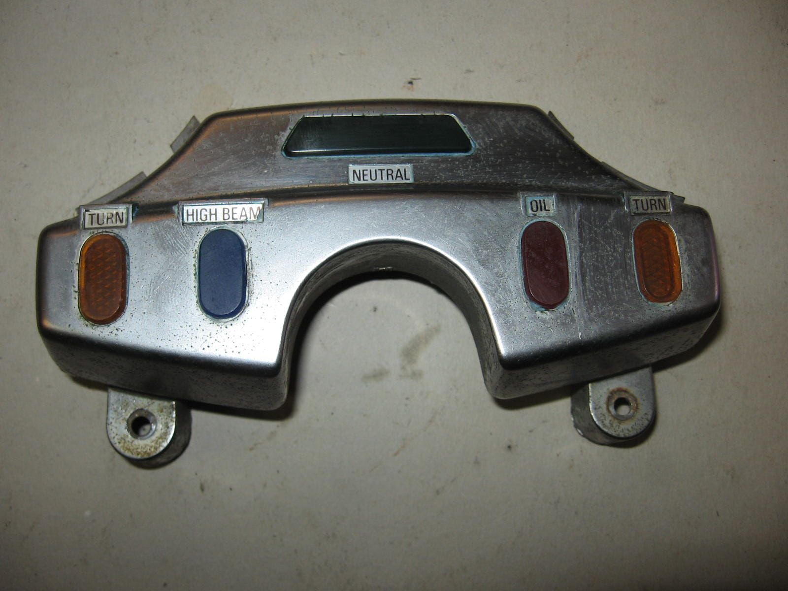 uppercase,  deksel zekeringen en waarschuwingslampjes	xv700 xv1000 84-85 xv1100 86-87	42x-8353G