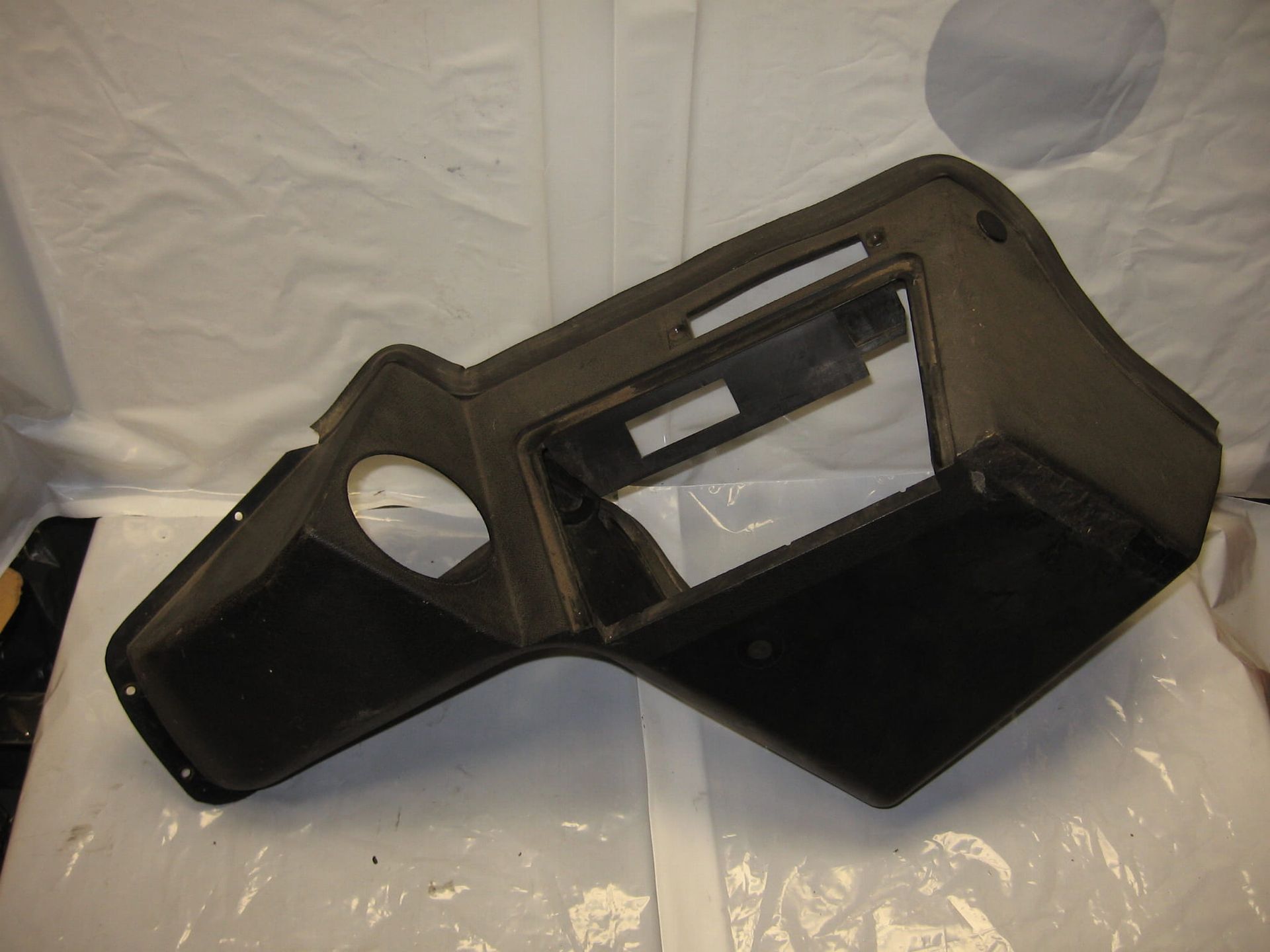 rechter  opbergbakje in RT kuip	R100rt 78-96 , r80rt r65rt	46631241490	46631239608