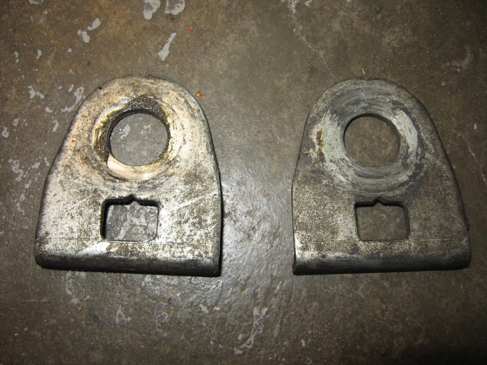 2x plaat kettingspanner achteras	gsx600f gsx750f 1988-2006	61445-20c01