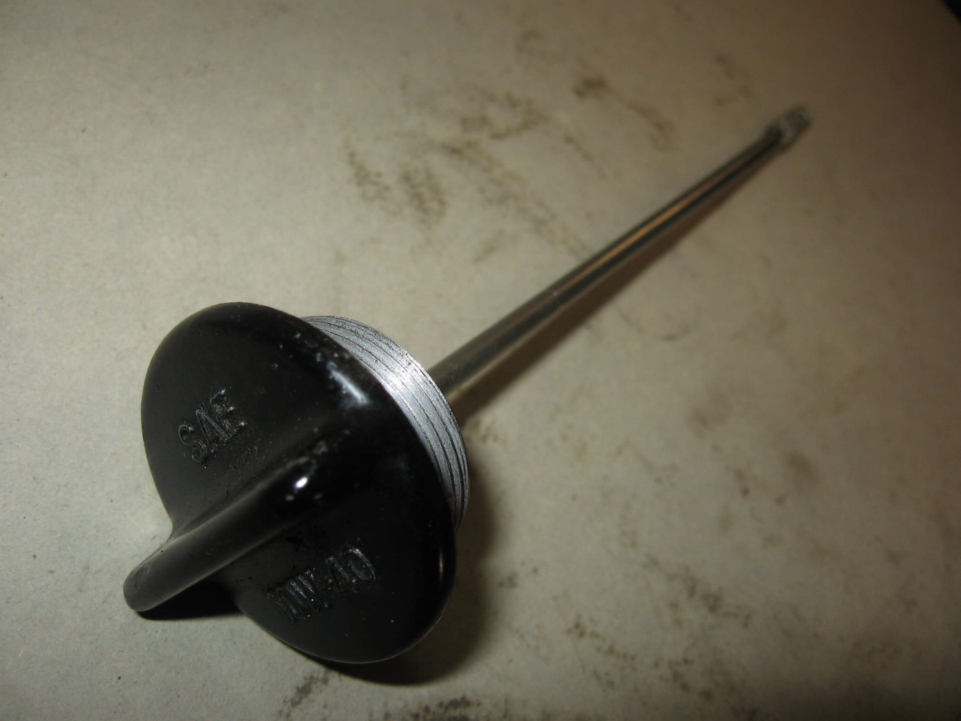 oliepeilstok 	gs500e  	gs450 82-  , 11970-44110