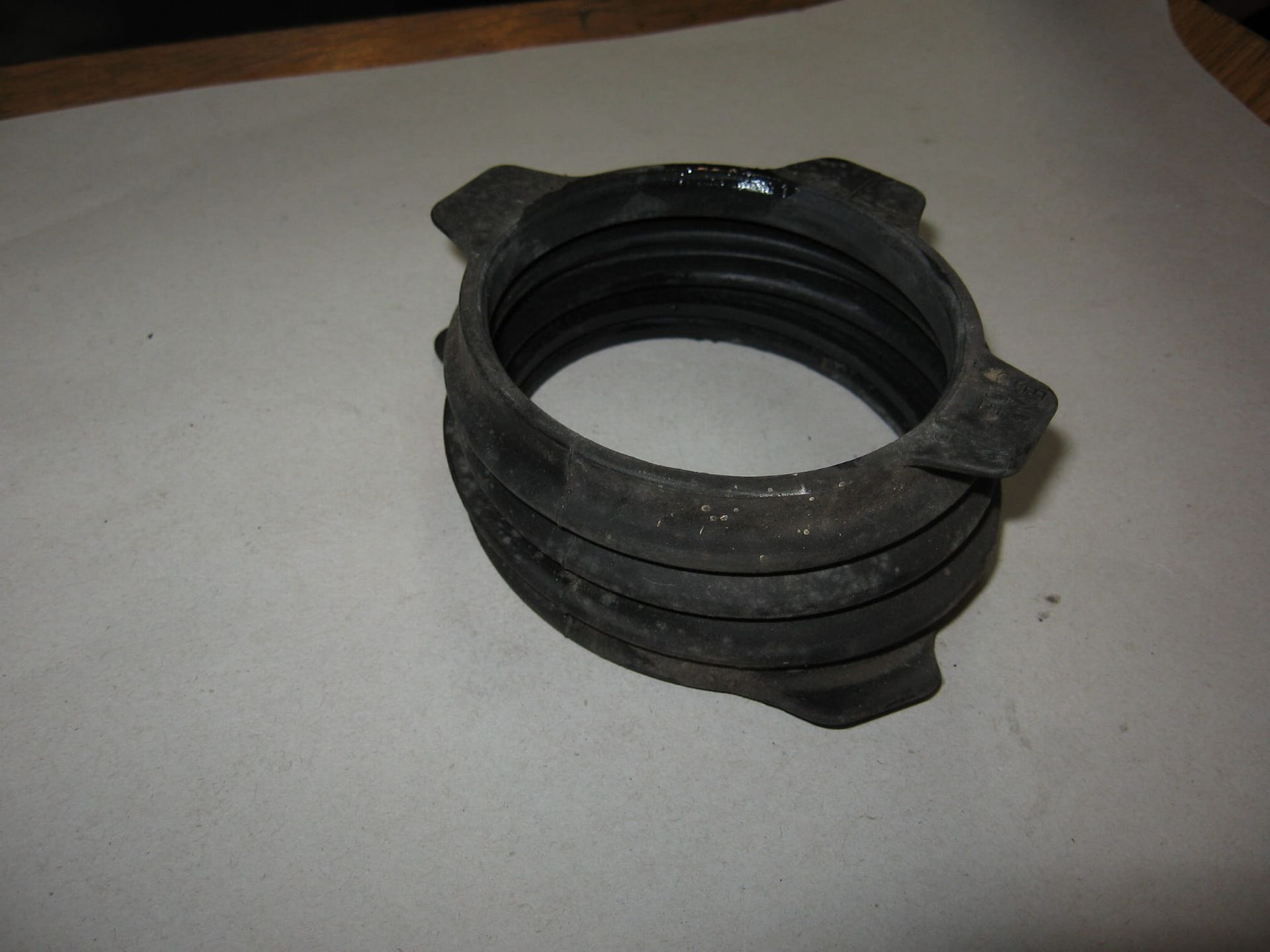 Rubber hoes achterbrug cardan	St1100 1991-2003 ,vt750 2004-2015 	40207-mt3-610