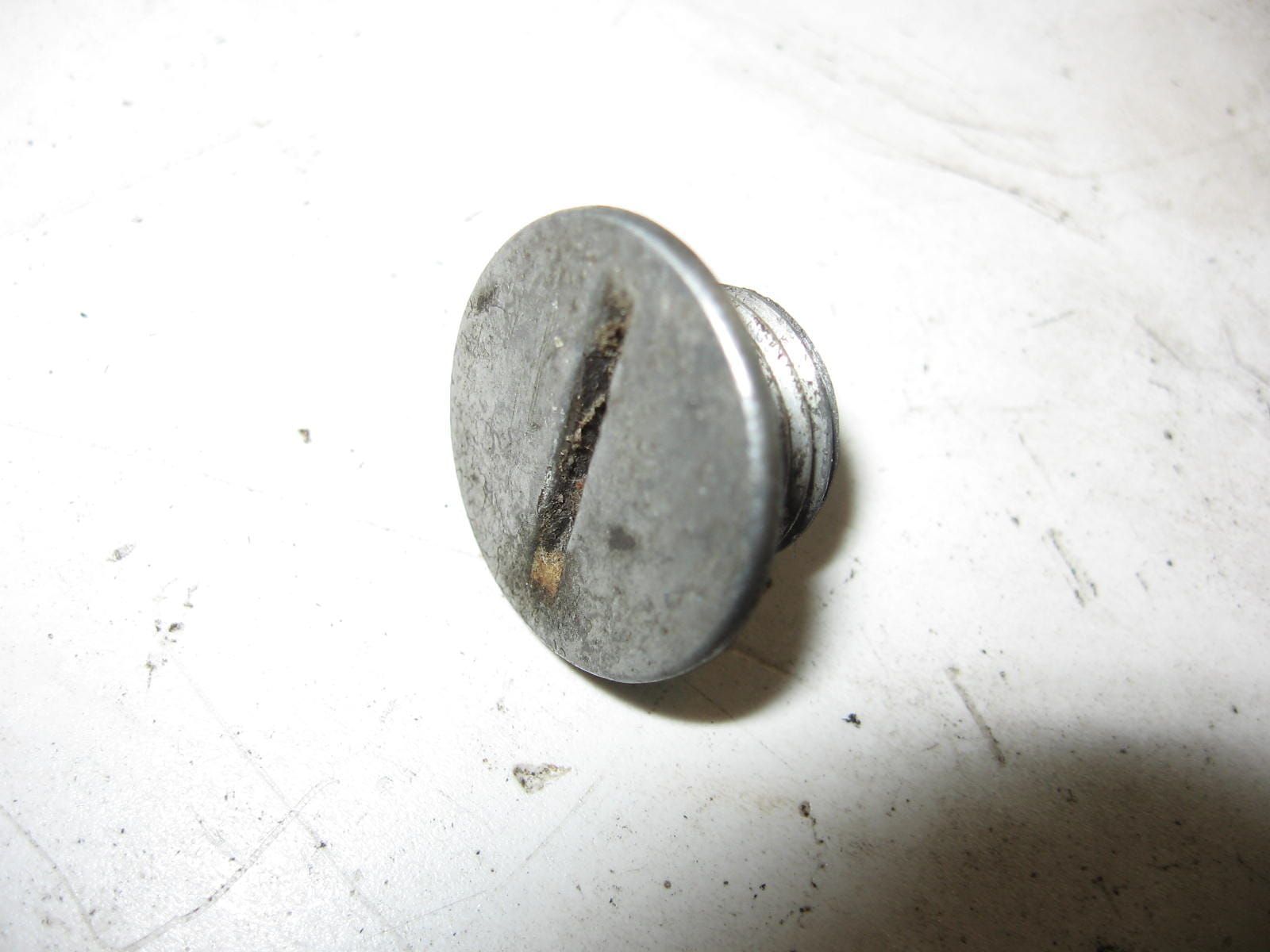 dop 14mm dynamodeksel	Cb250 1991-2006	90084-471-000