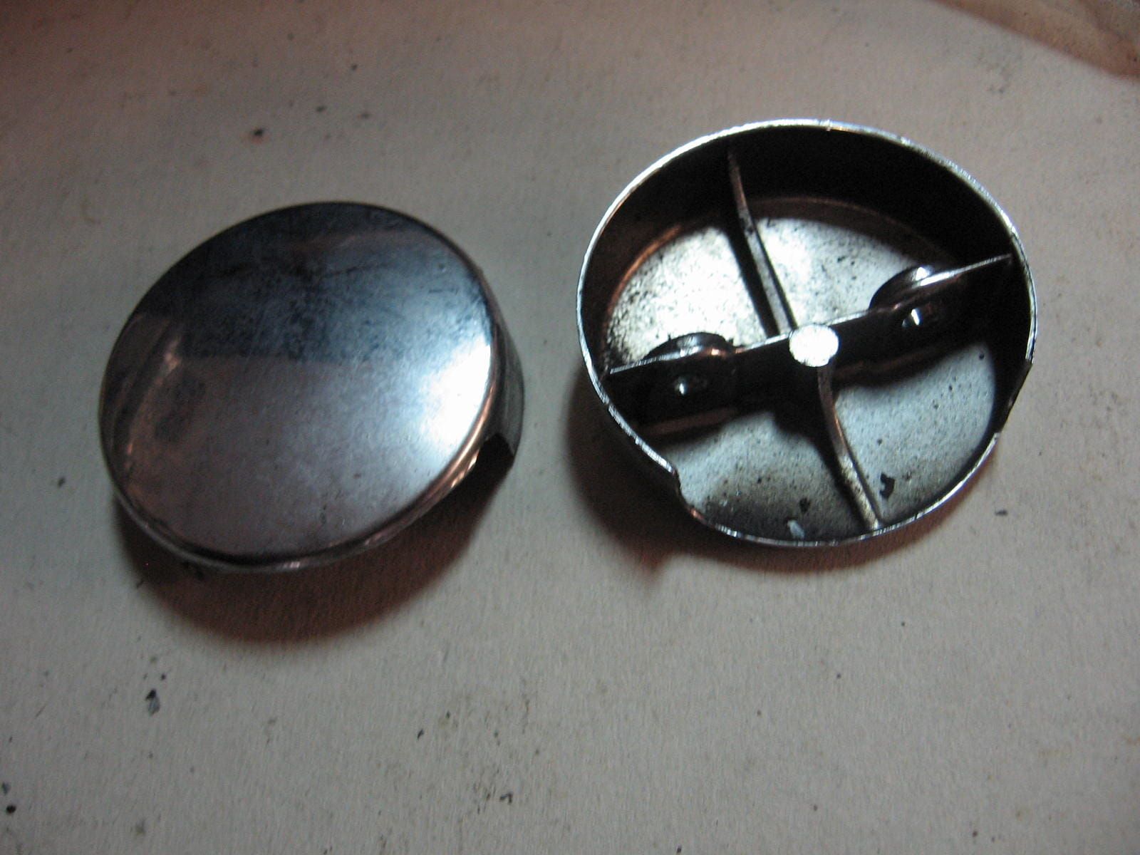 2x deksel zijkant kleppendeksel	Gs450  1980-88	11174-44110 (2)