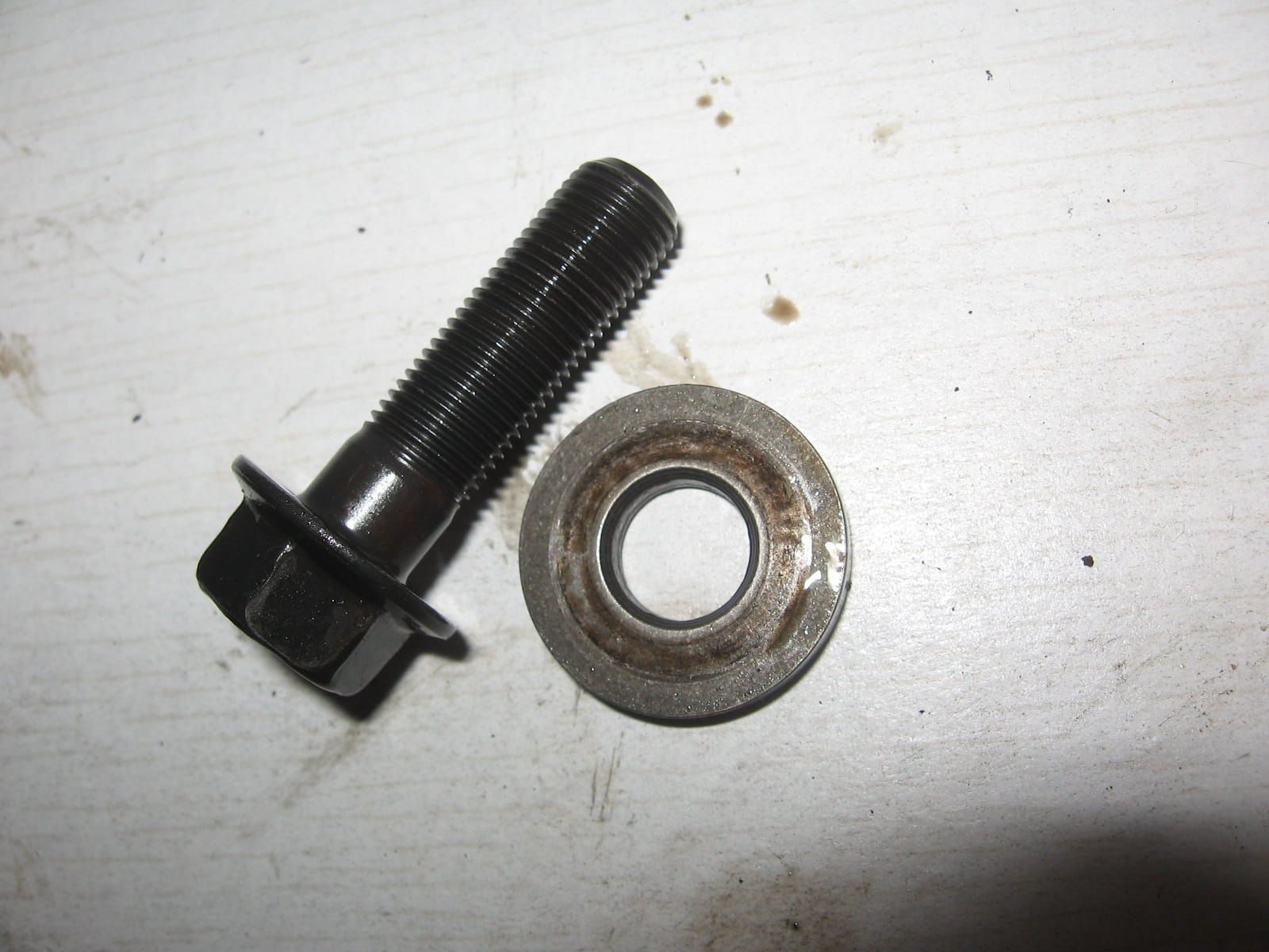 bout met ring pulserotor	Vtr250 1988-90	90014-ml0-000 + 90405-ml0-000