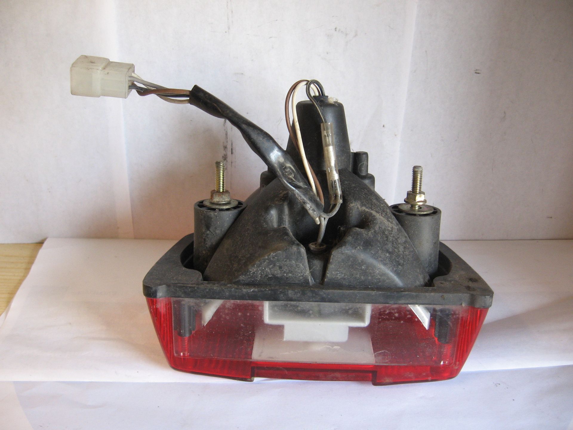 achterlicht	gsx400e  	35710-11582