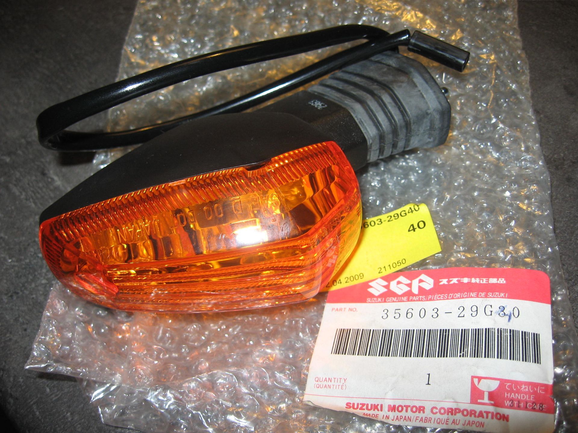 richtingaanwijzer rechts achter gsx-r 600 2004-05 / gsx-r 750 2004-05	oem	suzuki		35603-29g40	35603-29g30