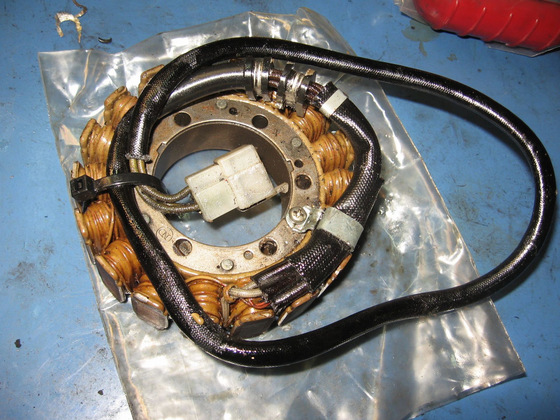 stator dynamospoel	Vf750s 82-85 vf750c 82-88	31120-mb1-004	31120-mb0-005