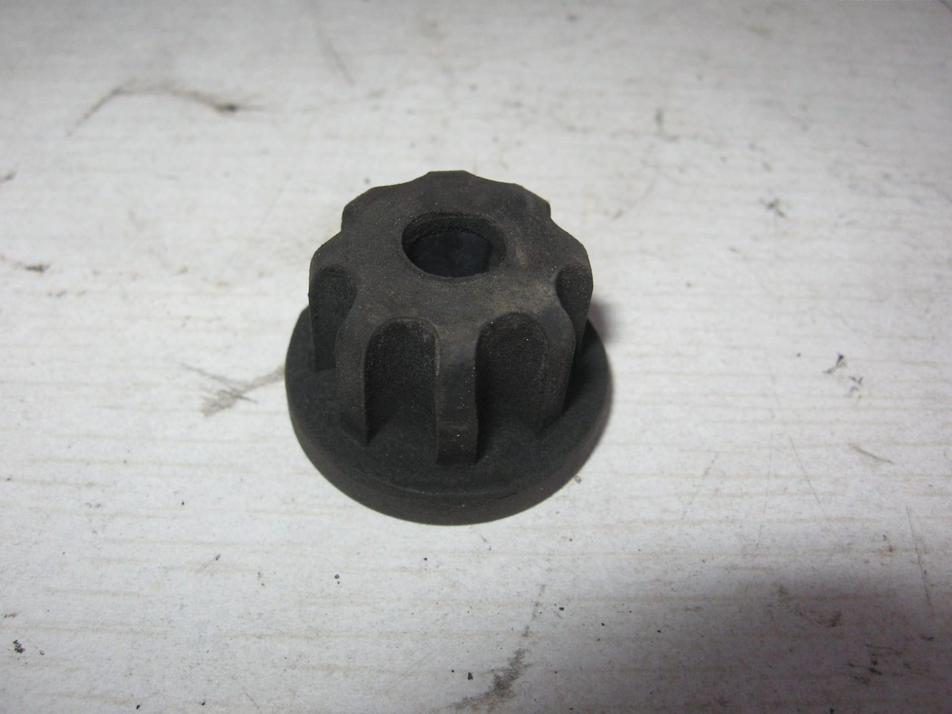 1x rubber montage accubak	Xs400 1978-82 xs850	1j7-21746-00