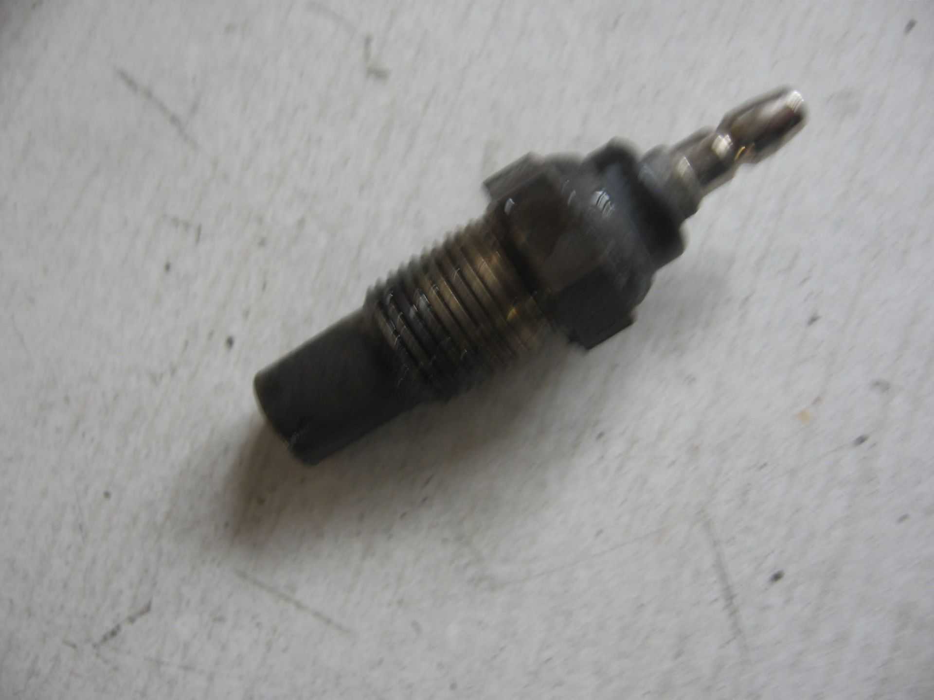 temperatuursensor thermostaat	Vfr400rg 1986 , vfr750 1986-97 , div modellen	37750-pc1-004