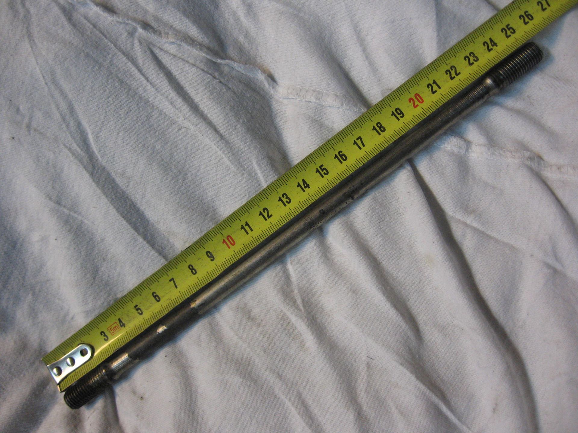 draadeind cilinder/kop bevesteging  10x255 -- vt700 c 1983-87		90013-me9-003