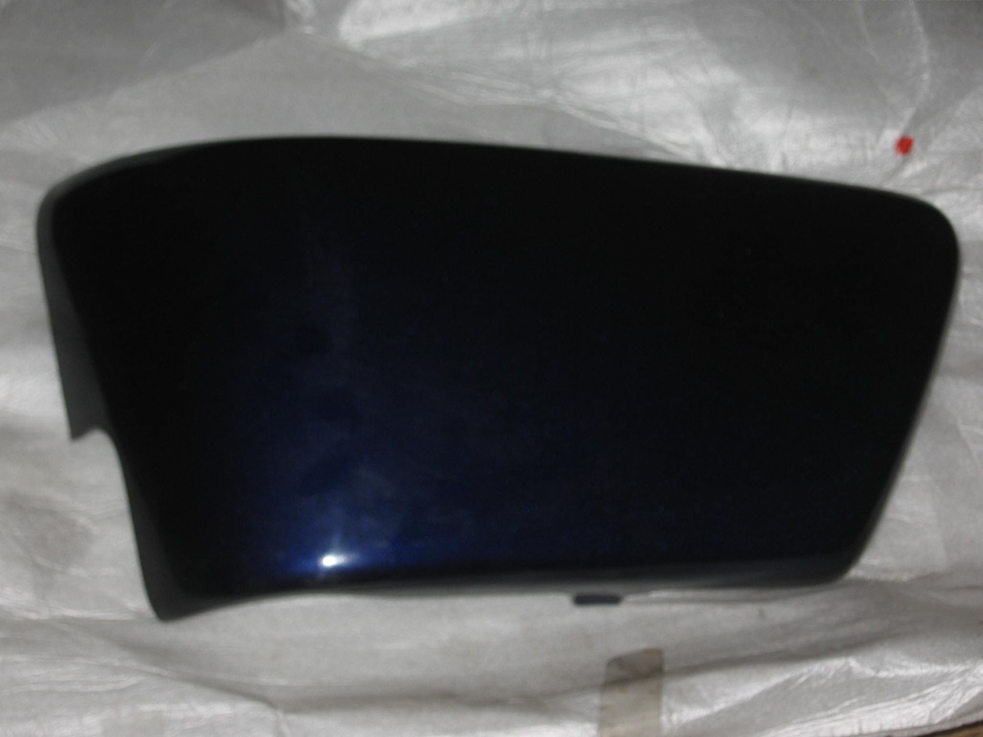 zijkap frame links // GL 1500 C 1998-2002 te gebruiken van 1997-2003	nos	honda		83600-MZ0-000ZG