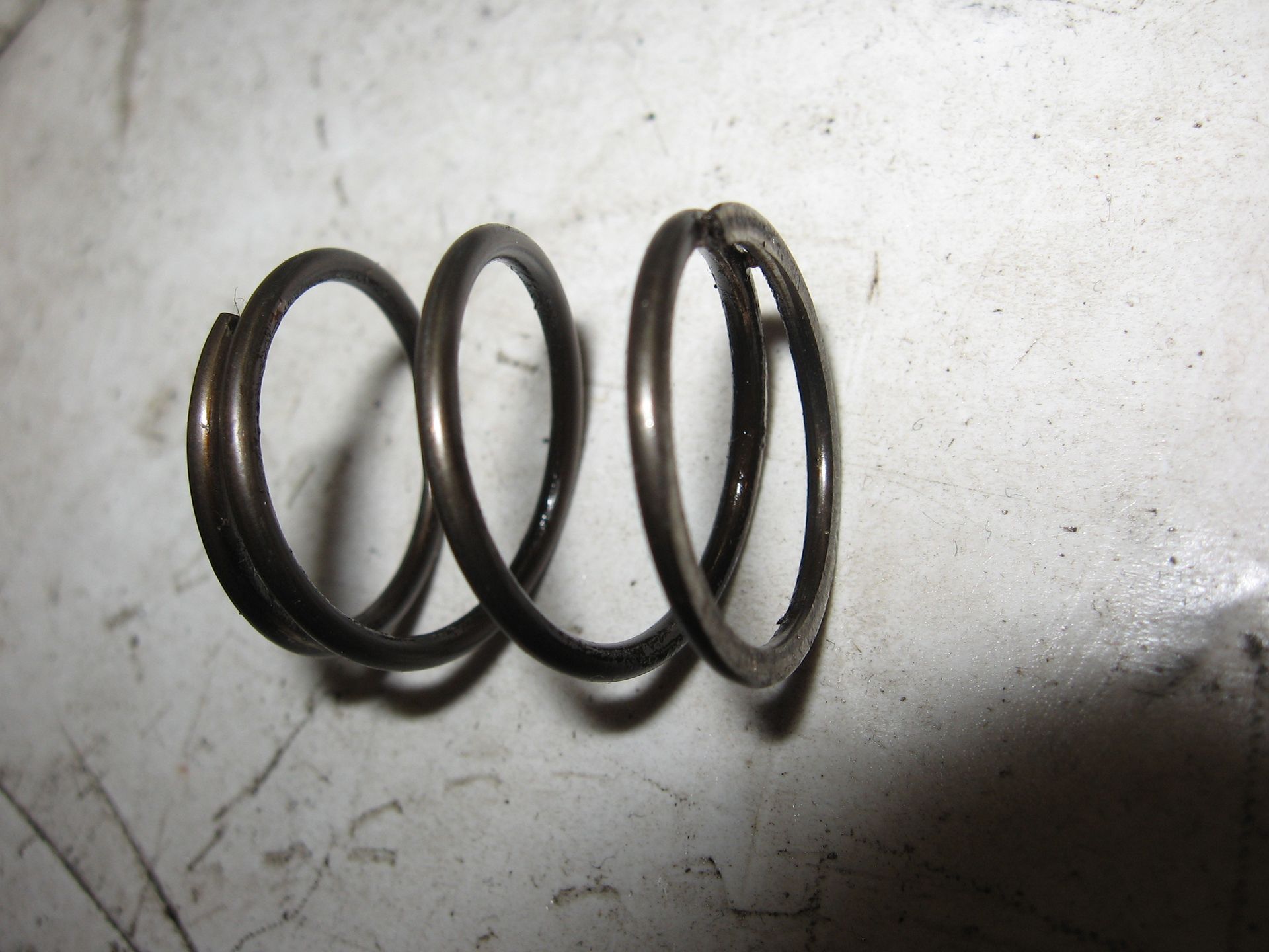 Propellor shaft spring , veer cardanas/meenemer	vf750  vf1100 vf700 	40215-MB0-003