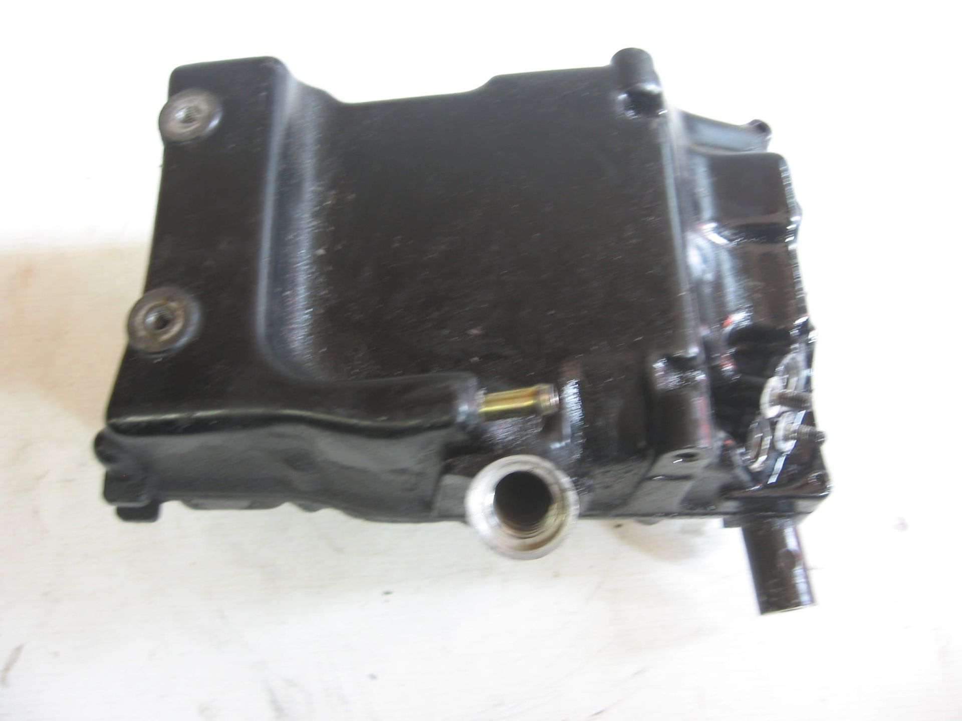 olietank 	Xbr500 1985 , gb500 1989-90	17801-mk4-000	17802-mk4-000
