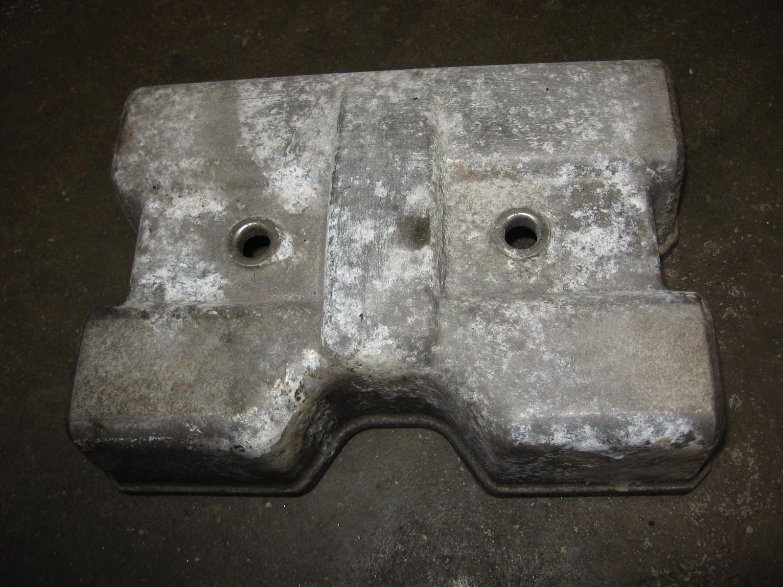 kleppendeksel	Cmx250c 85-87  	12311-kr3-600		,lak slecht