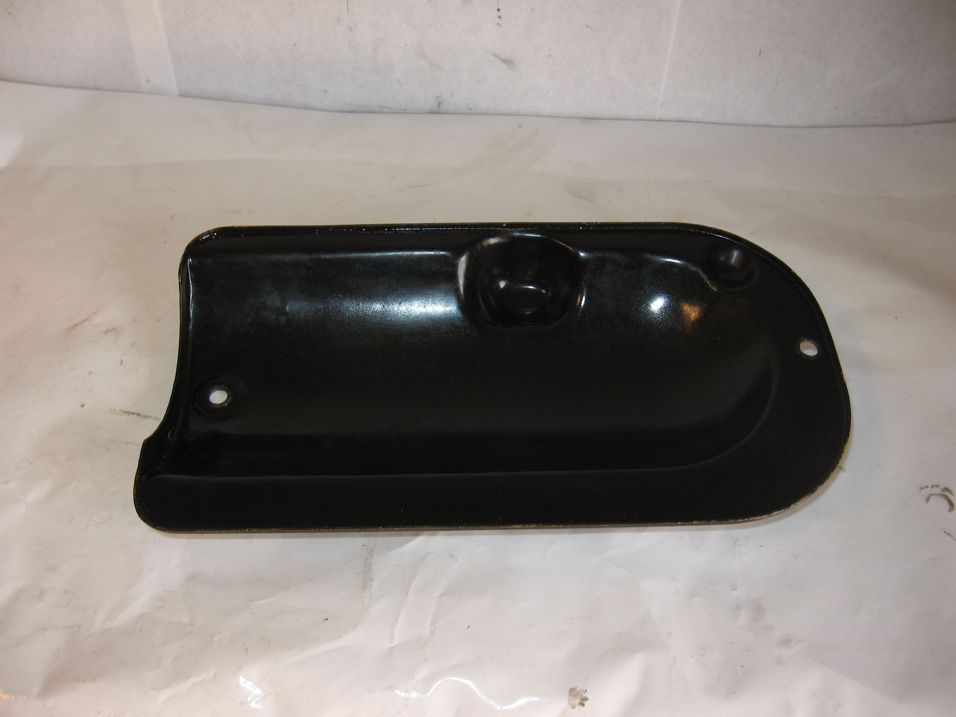 blokdeksel op startmotor , zwart	gs750  ,gs1000, gs850	11382-49001 ,  11382-45000 , 	11382-49000 ,  11382-49002
