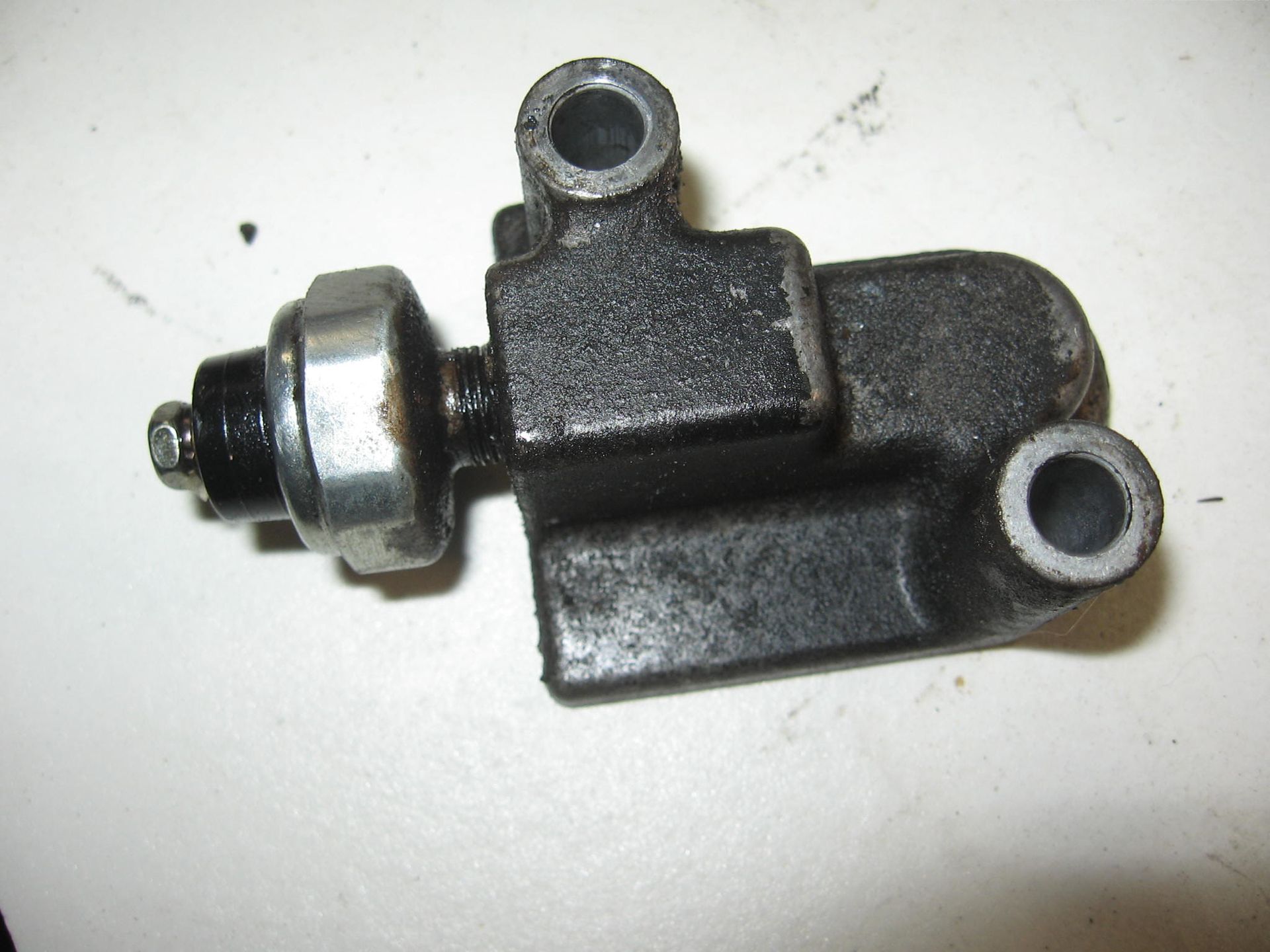 oliepasagge voorkant onderste carterhelft met oliedruk sensor // cmx450c 1986-87	15540-mm2-670