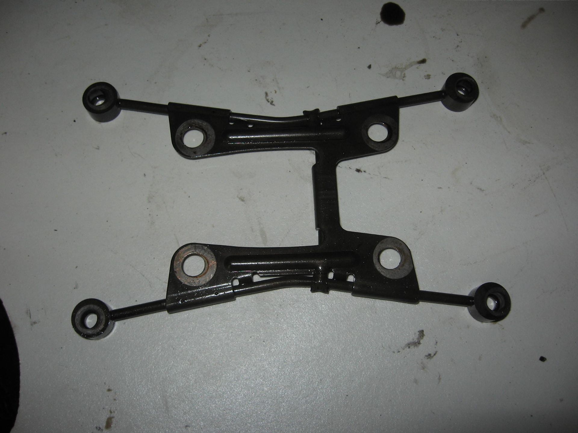 olieleiding in kop / vf750s 1982 ,vf700 vf750 vf1000 1982-85		12230-MB0-000	12230-MB0-010