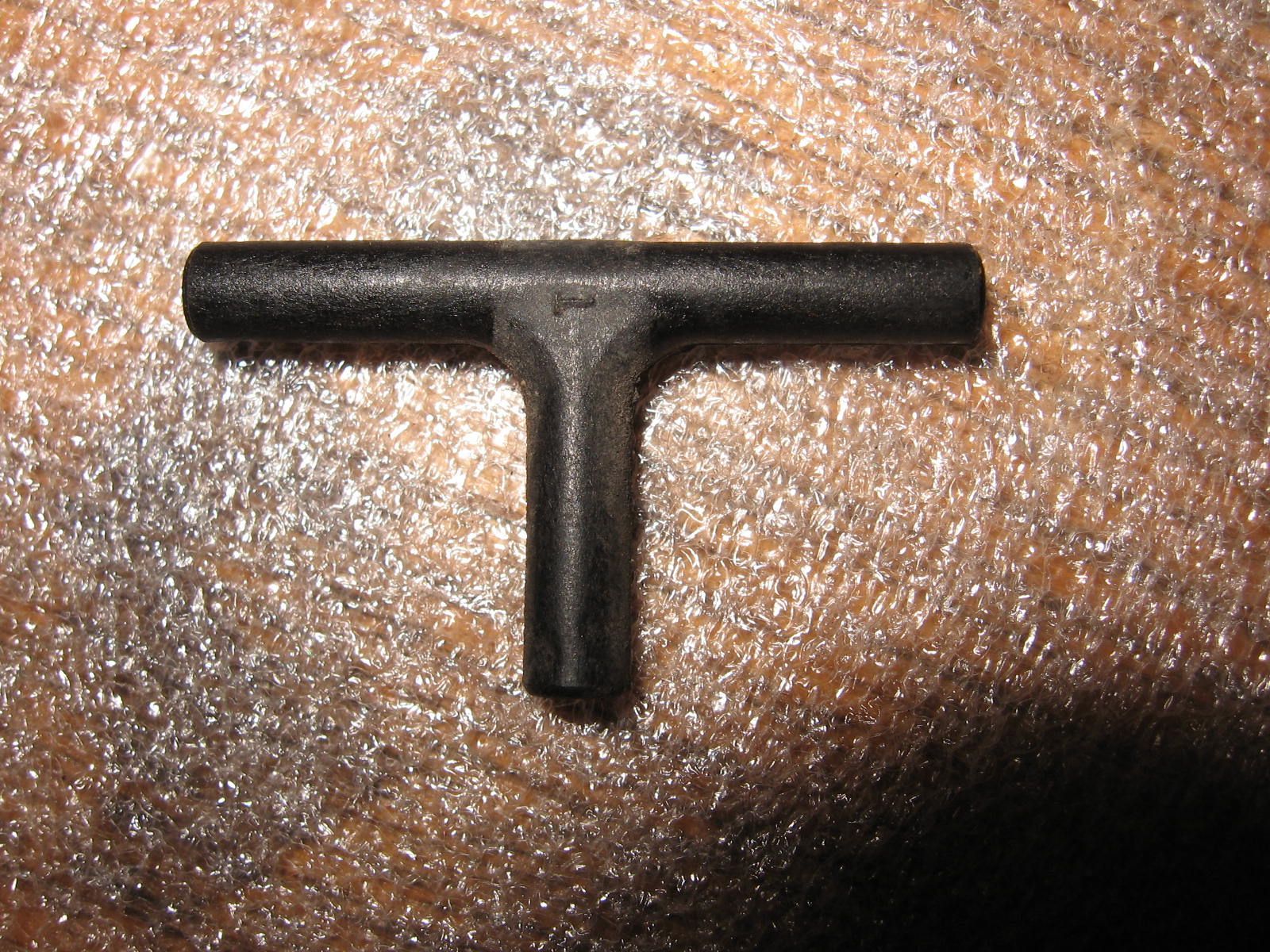 T-stuk luchtslang 4,5mm	St1100   1991	38773-pb9-000	36010-pa6-004