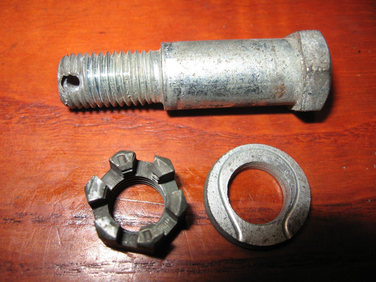 borgbout remstang achterrem m10x41 borst 12x23mm	Gsx600f 1988-97 , gsx750f 1989-97	09111-10016