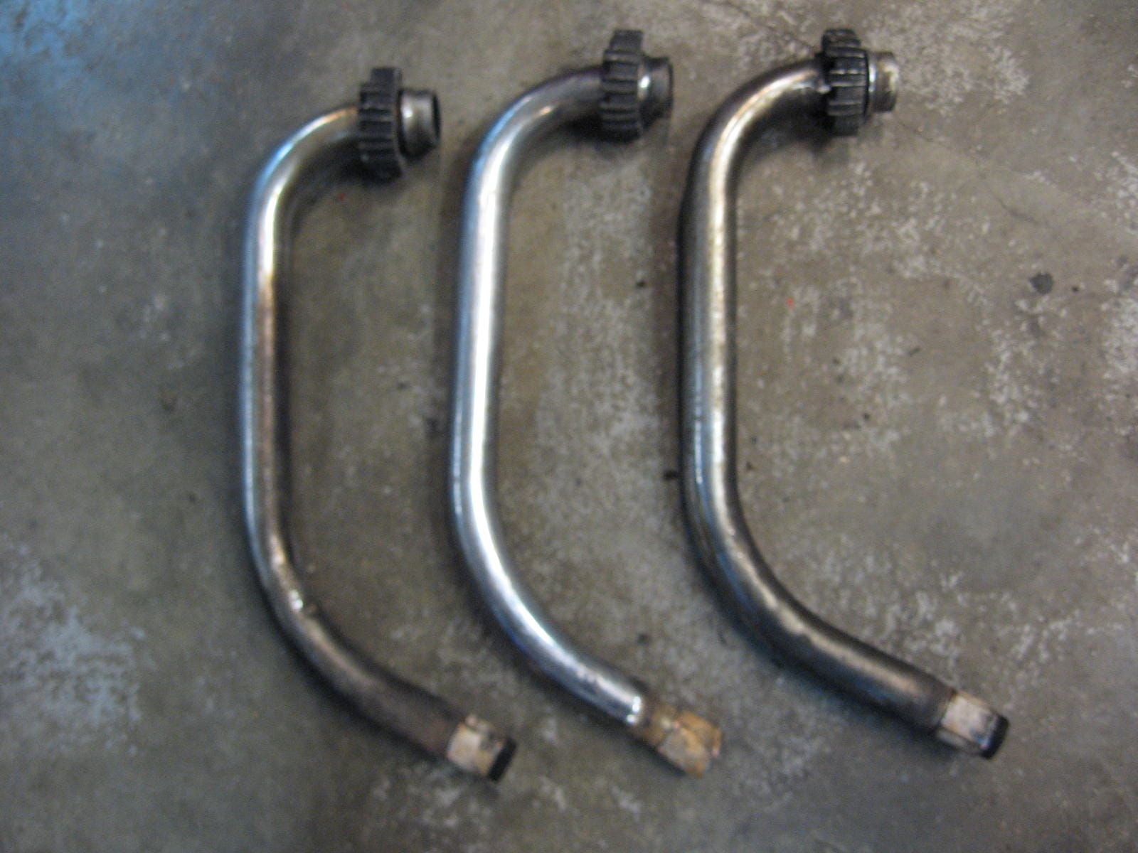 3 bochten passend op xj700 1985 , onbekend welke precies , 1 pijp schaafschade , Xj700 1985