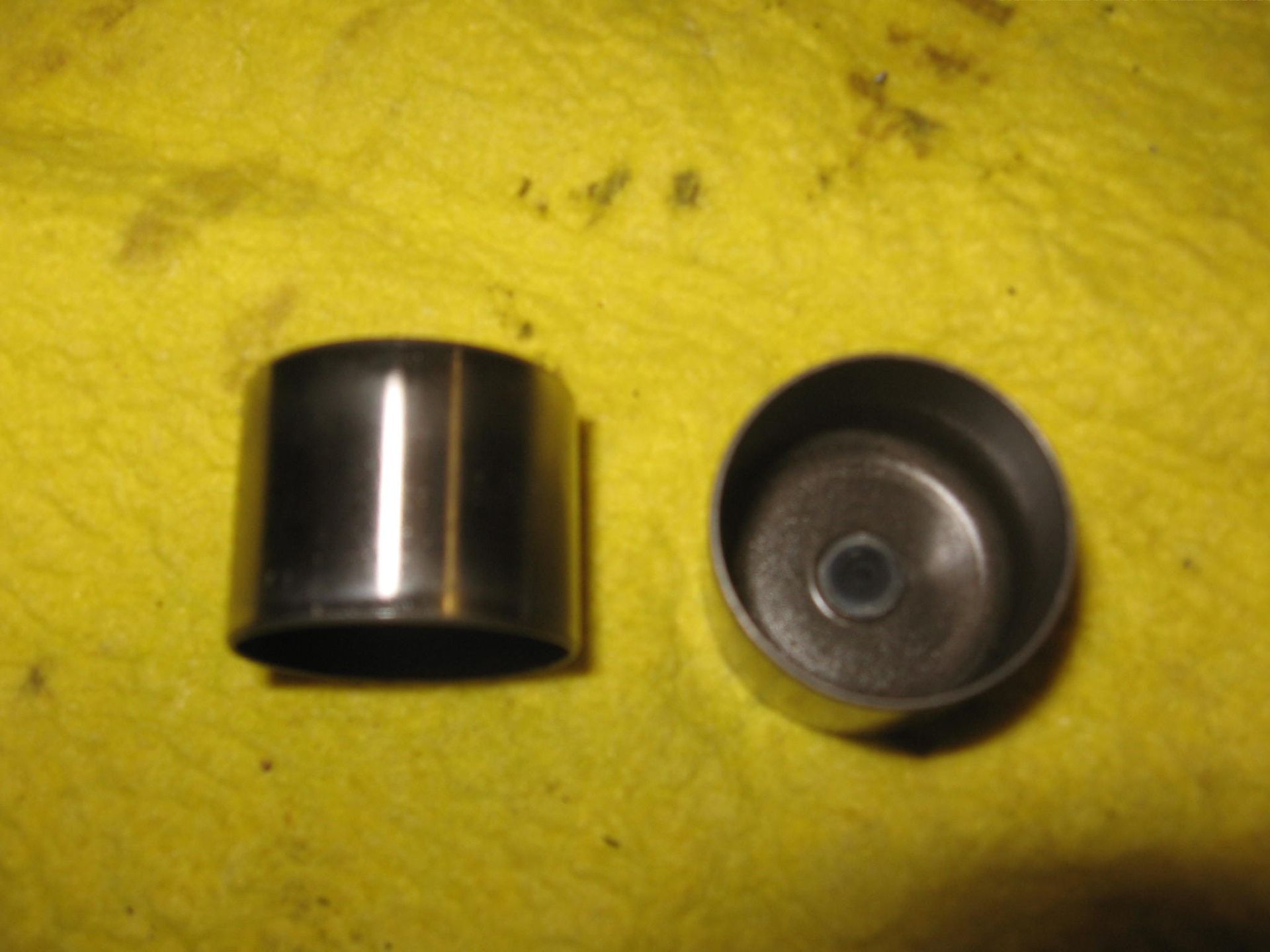valve lifters / tappets uitlaat -- zzr 600 / zx 600 1993-2004		12032-1061	12032-1059