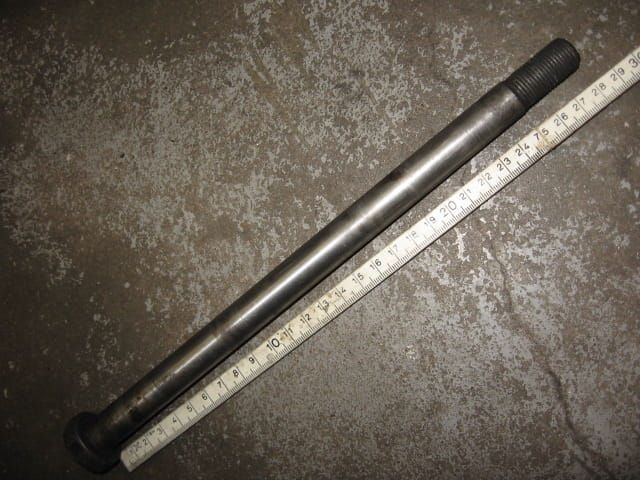 achterwielas M16 , 17x275 , met moer	Gsx400 1983-86	64711-44410