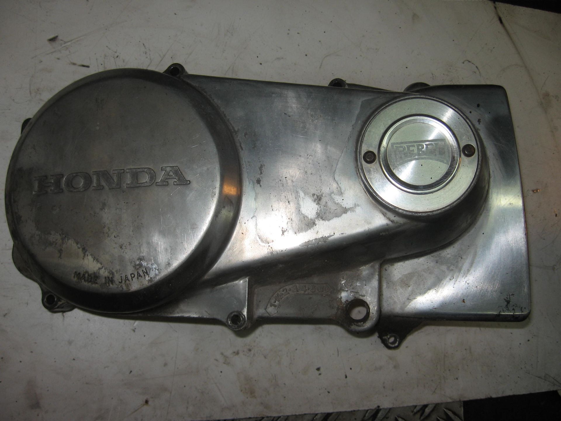 blokdeksel links // cmx450c 1986-87		11360-mm2-670	11360-mm2-671