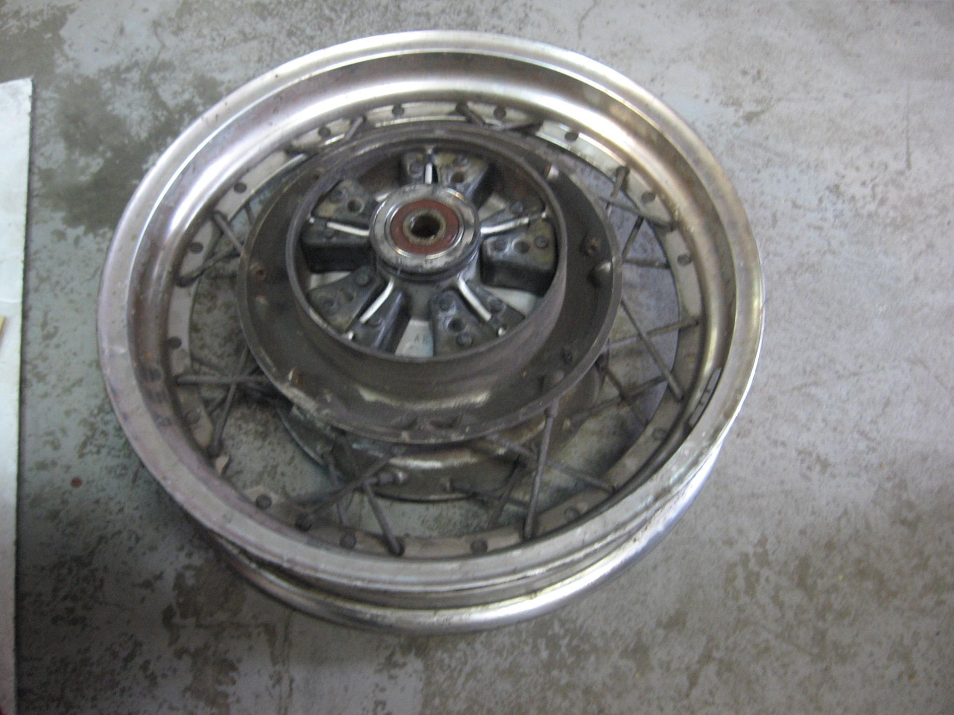 Achterwiel – cmx450c 1986 1987		42701-mm2-671 + 42601-mm2-670