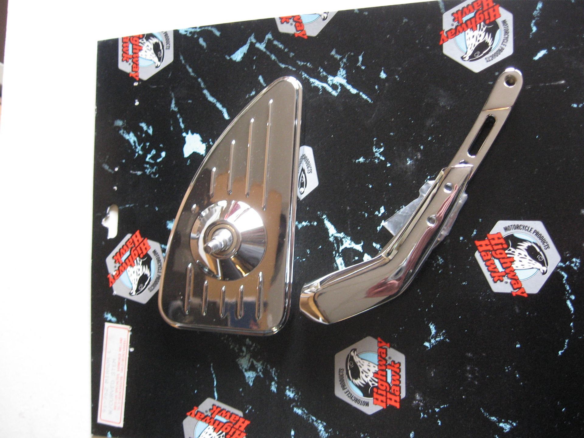 spiegel chroom links		highway hawk	91-762