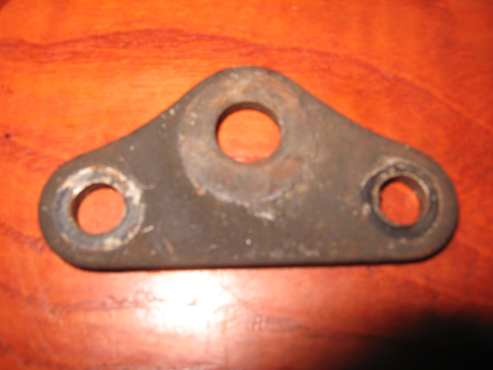 schetsplaat blokbevestiging rechts onder	Gs750 1977-79 , gs850 1979-83 , gs1000 80-81	41993-45000-019