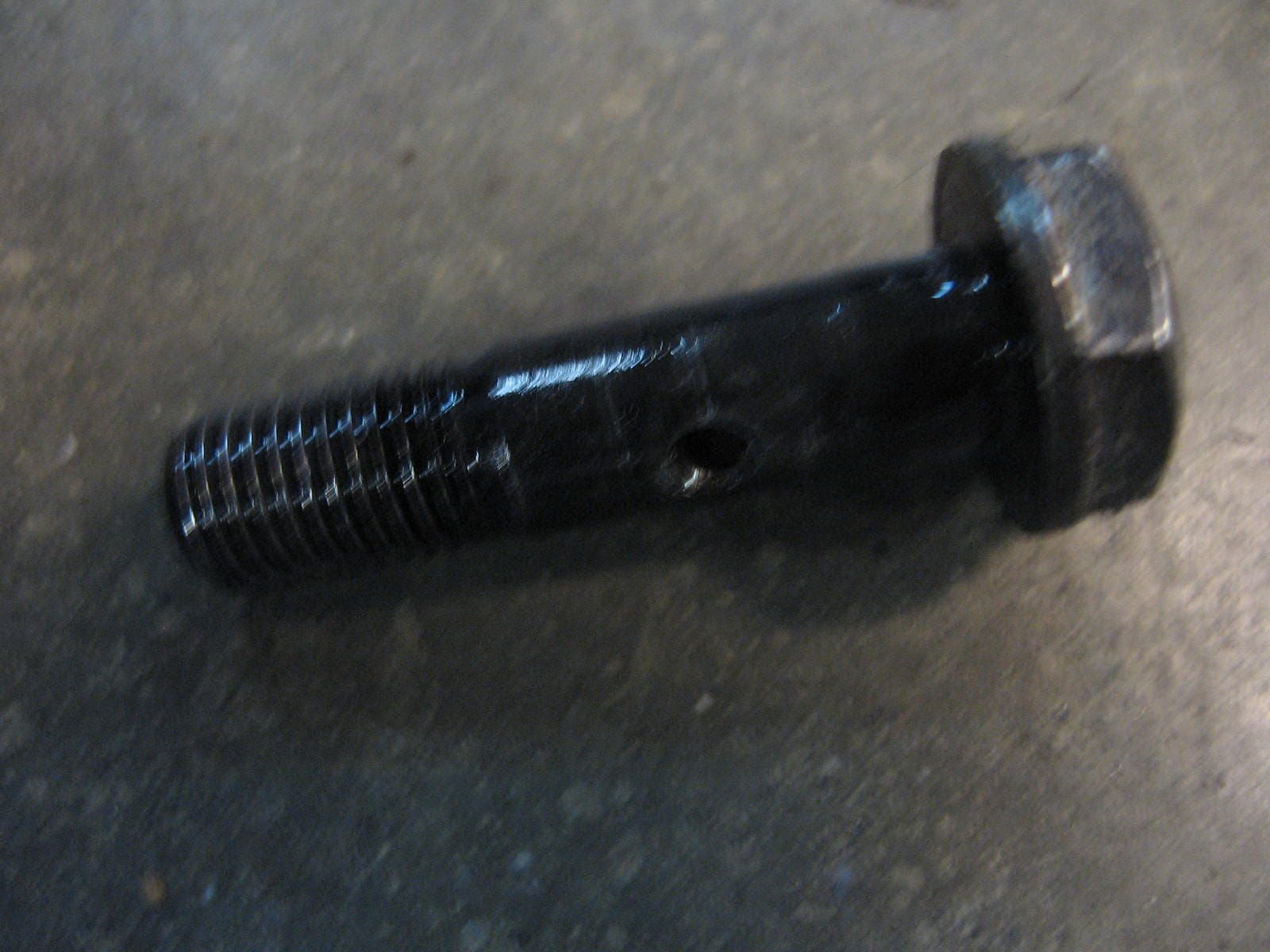 dubbelebanjobout olieleiding naar kop in carter	TR1	, , xvs1100 xv1100 xv750 , 90401-10066	90401-10102