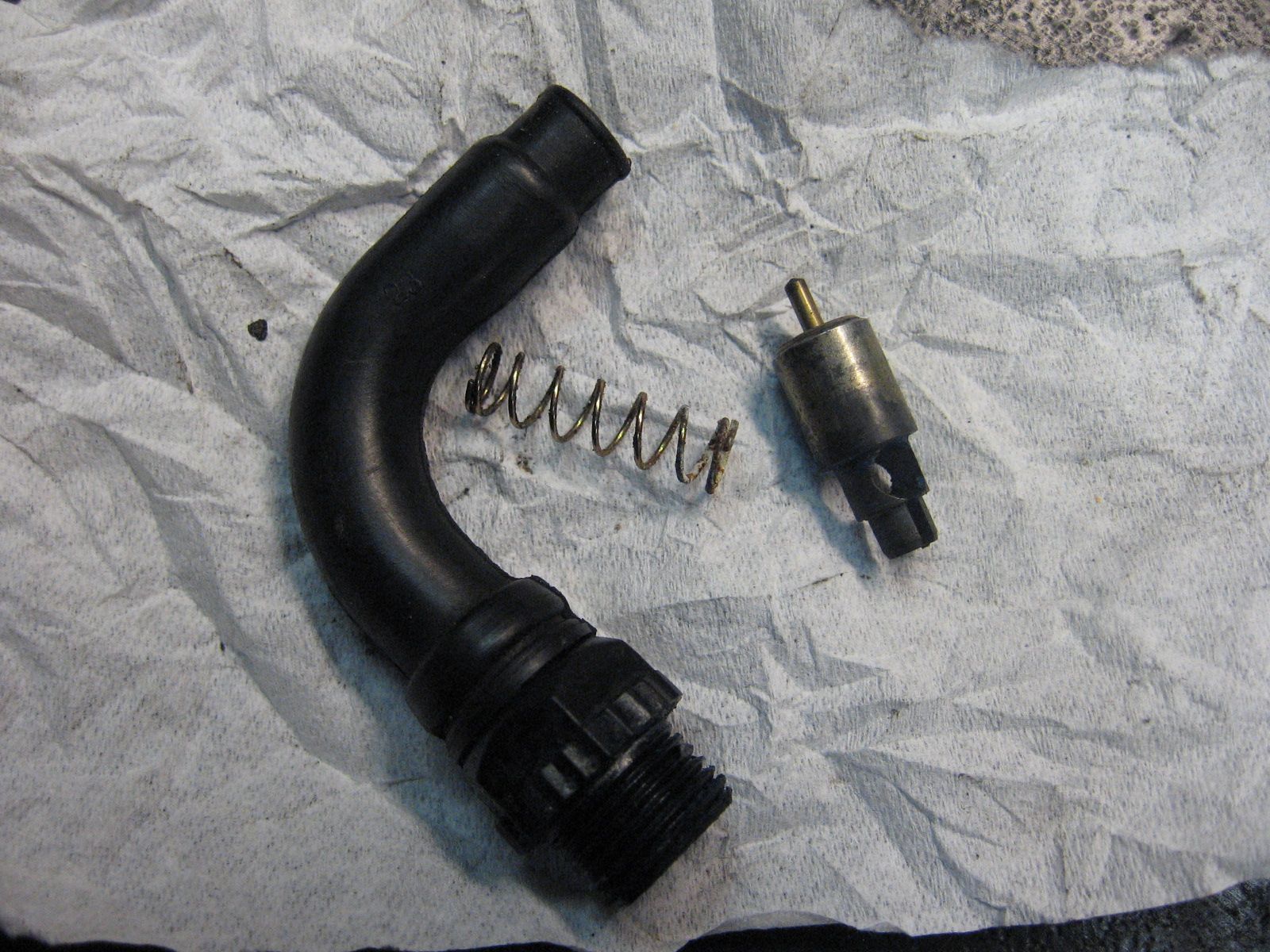 chokeplunjer met veer , starter valve set	Vtr250 1988-90,vt700c 1987	16046-kv0-004