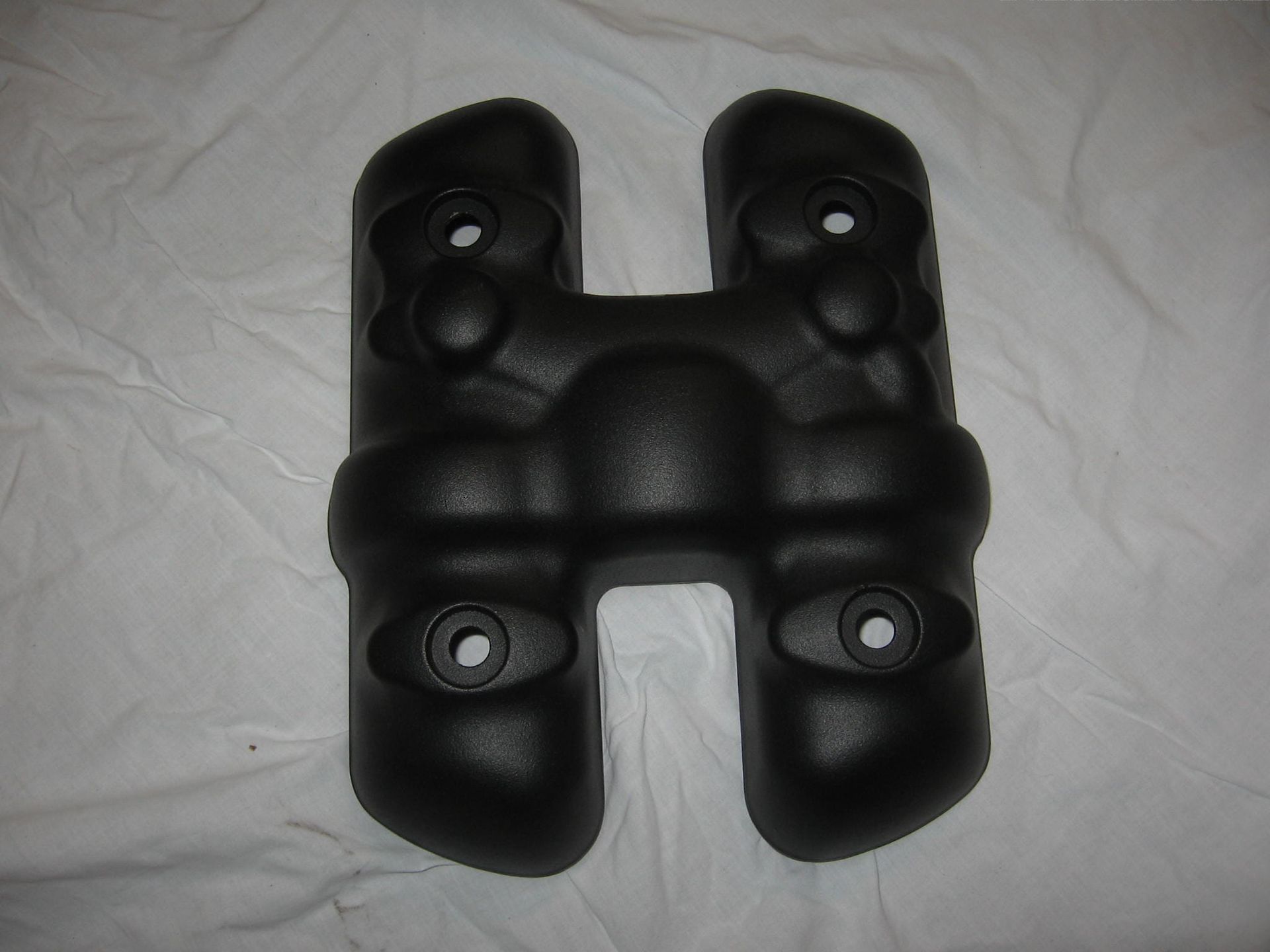 Crinkle black kleppendeksel // america 2008-14 , bonneville 2001-14,scrambler , speedmaster 	nummer binnenkant 1261910			T1261934