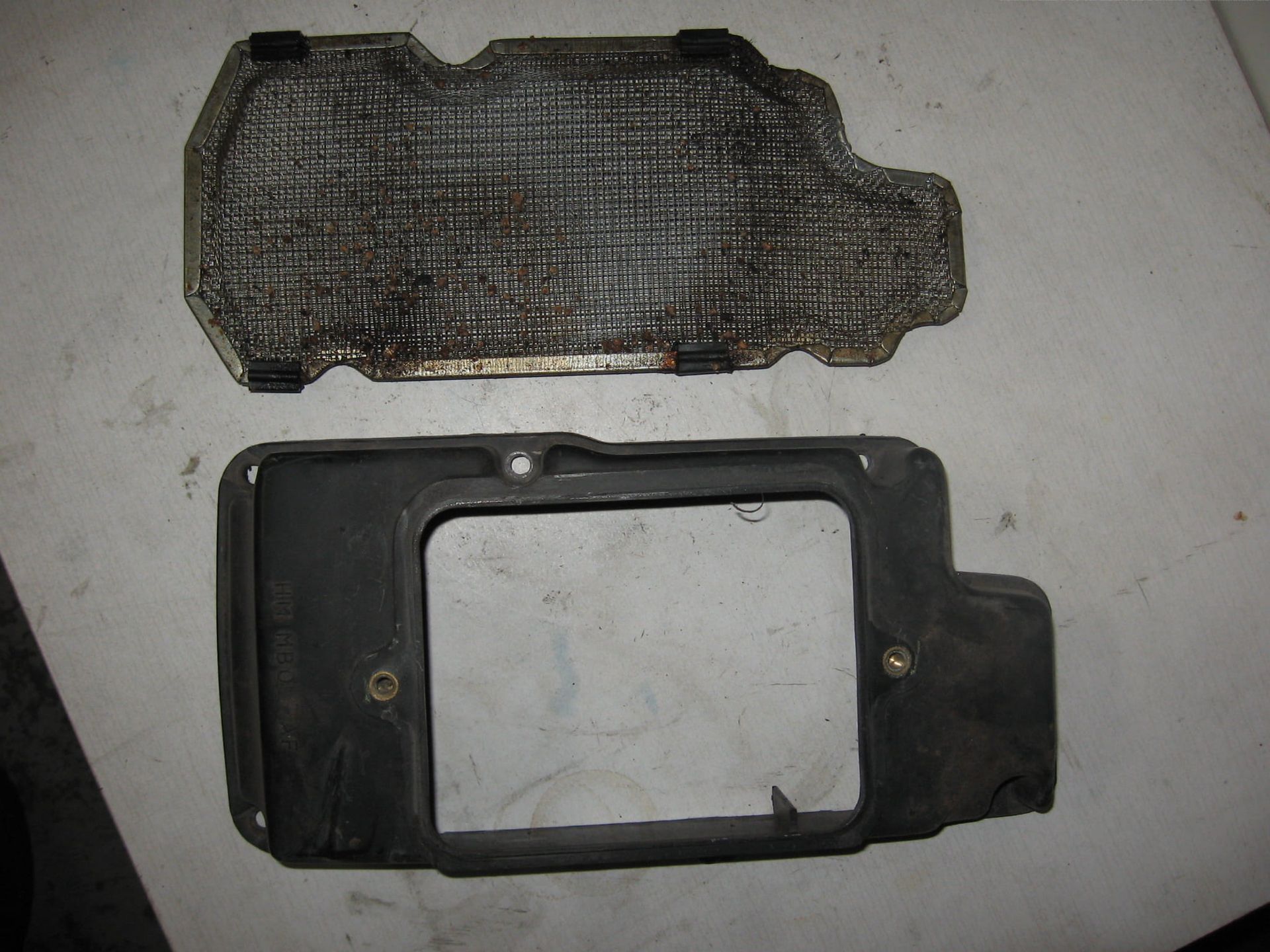 onderkant luchtfilterhuis op bak carburateurs	Vf750s 83, vf700s 1984-85	17250-mb0-700	17250-mb0-505