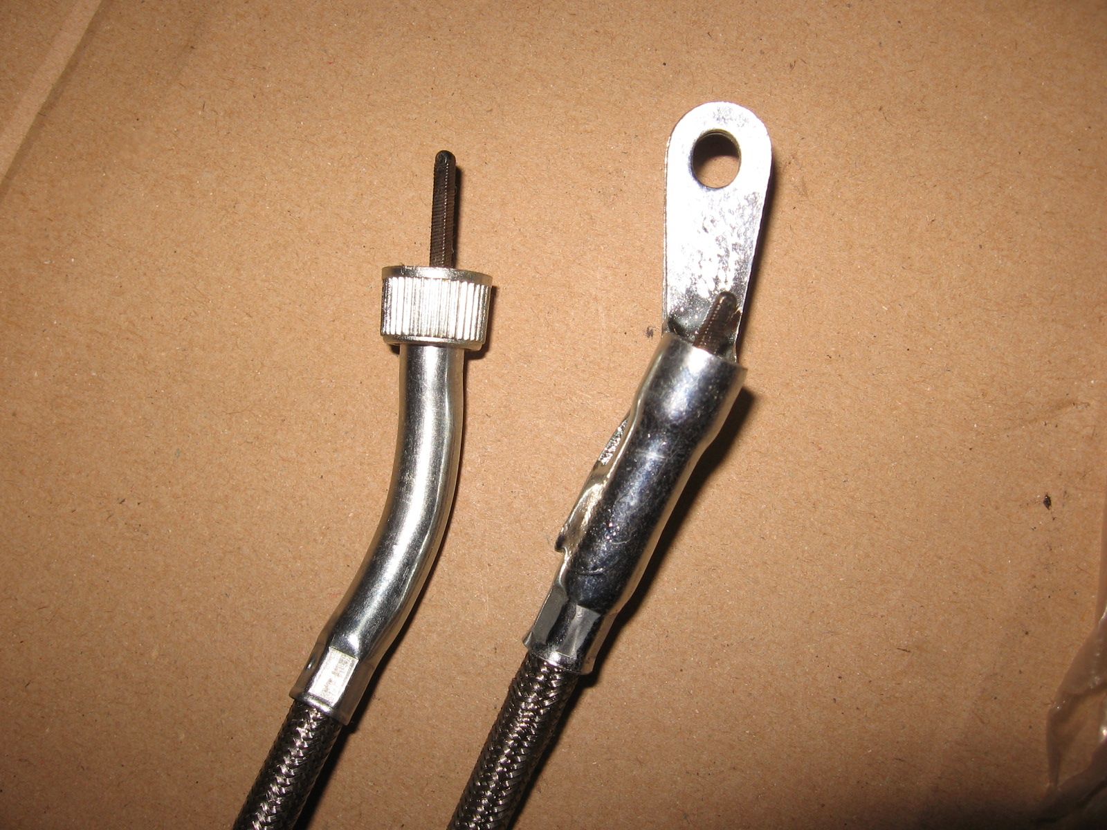 nieuwe kilometertellerkabel	staal omvlochten	yamaha	xv750 1981-82-83 / xv920 1982-83		20x-83550-00 ( 2g2 / 4x7 / 10m