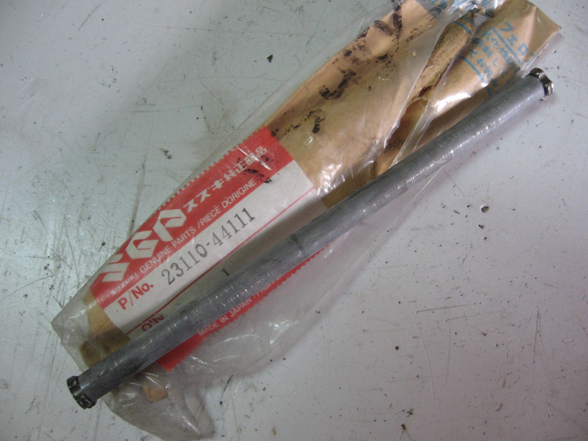 Koppelingsdrukstift – gs450l 1985-87 , sv650 1999-2008				23110-44111