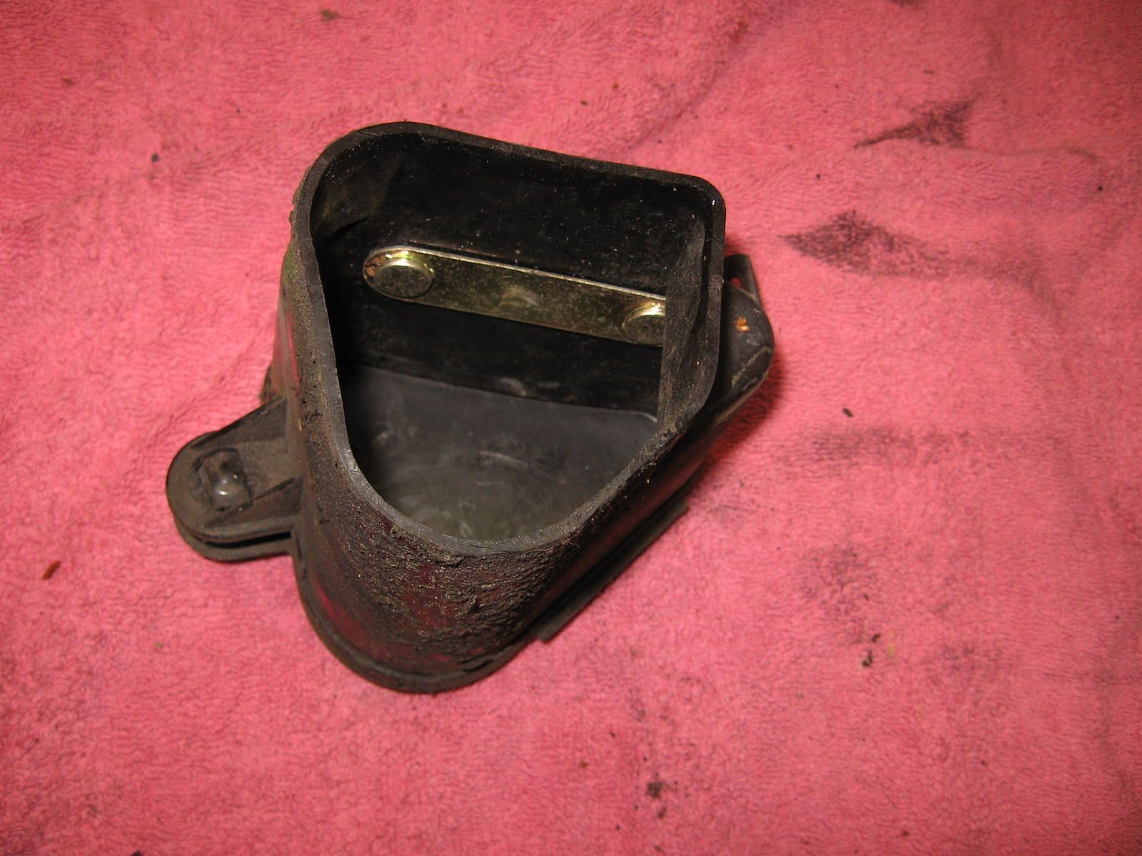 gereedschapsbakje zonder deksel aan accubak	Cb250 94-2008	83501-kb4-000