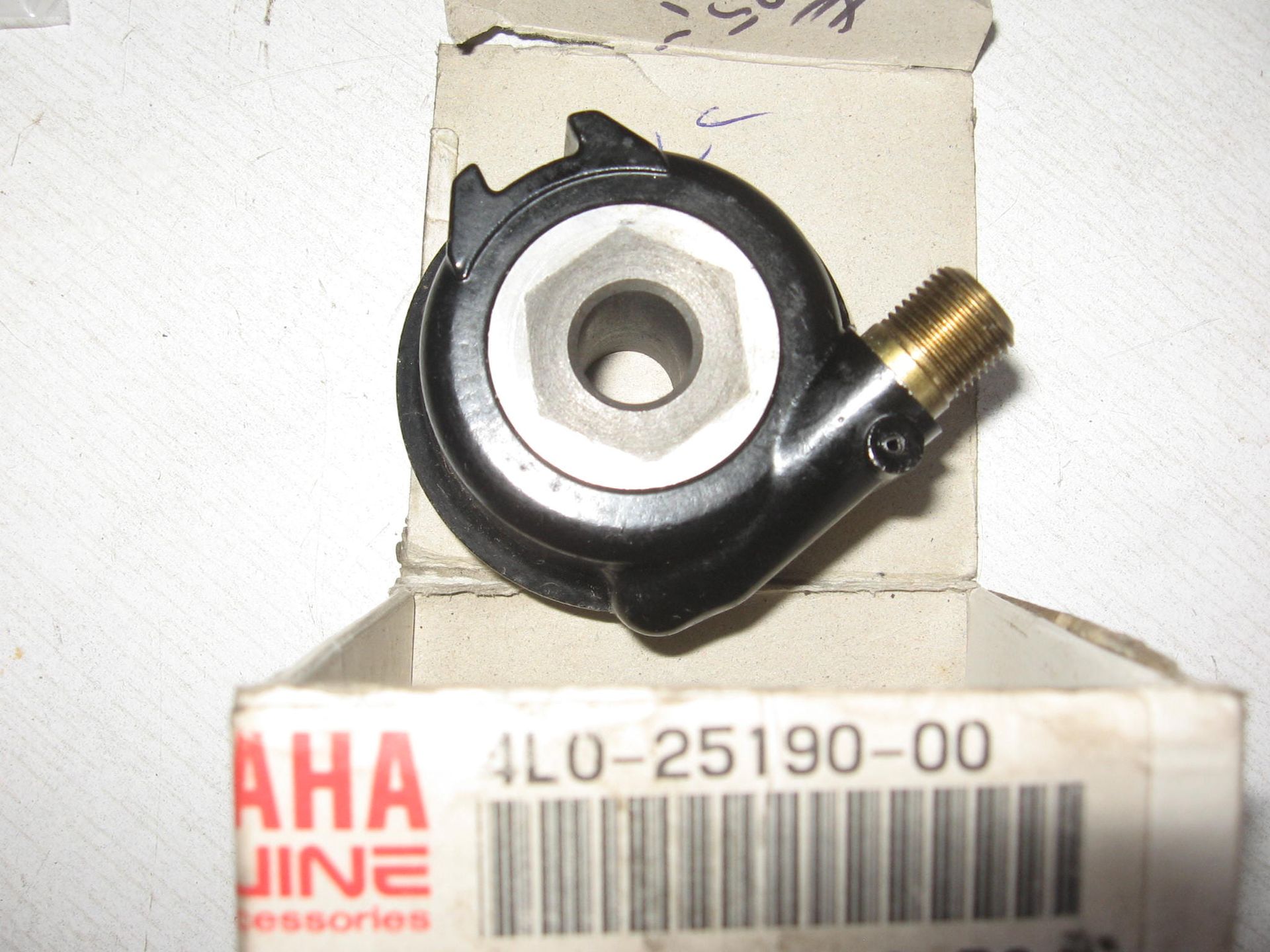 telleraandrijving voorwiel , rz350 rd350 1984-85		oem		4l0-25190	4l0-25190-10