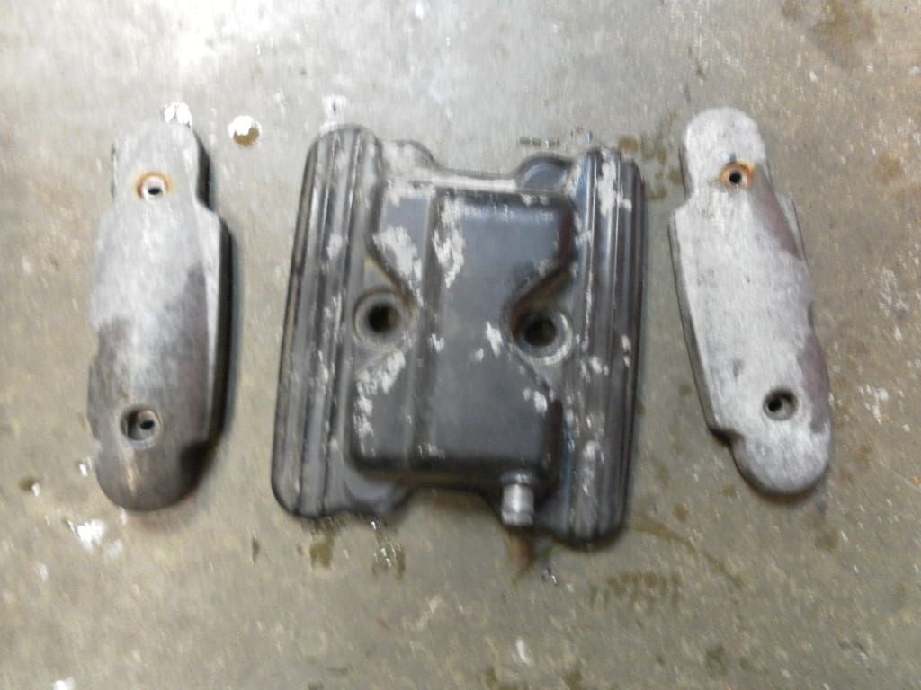 Deksel kleppenstellen links , rechts en midden	Cb650 80-82	12361-460-000 , 12362-460-000 , 	12320-460-780 , 12320-426-000