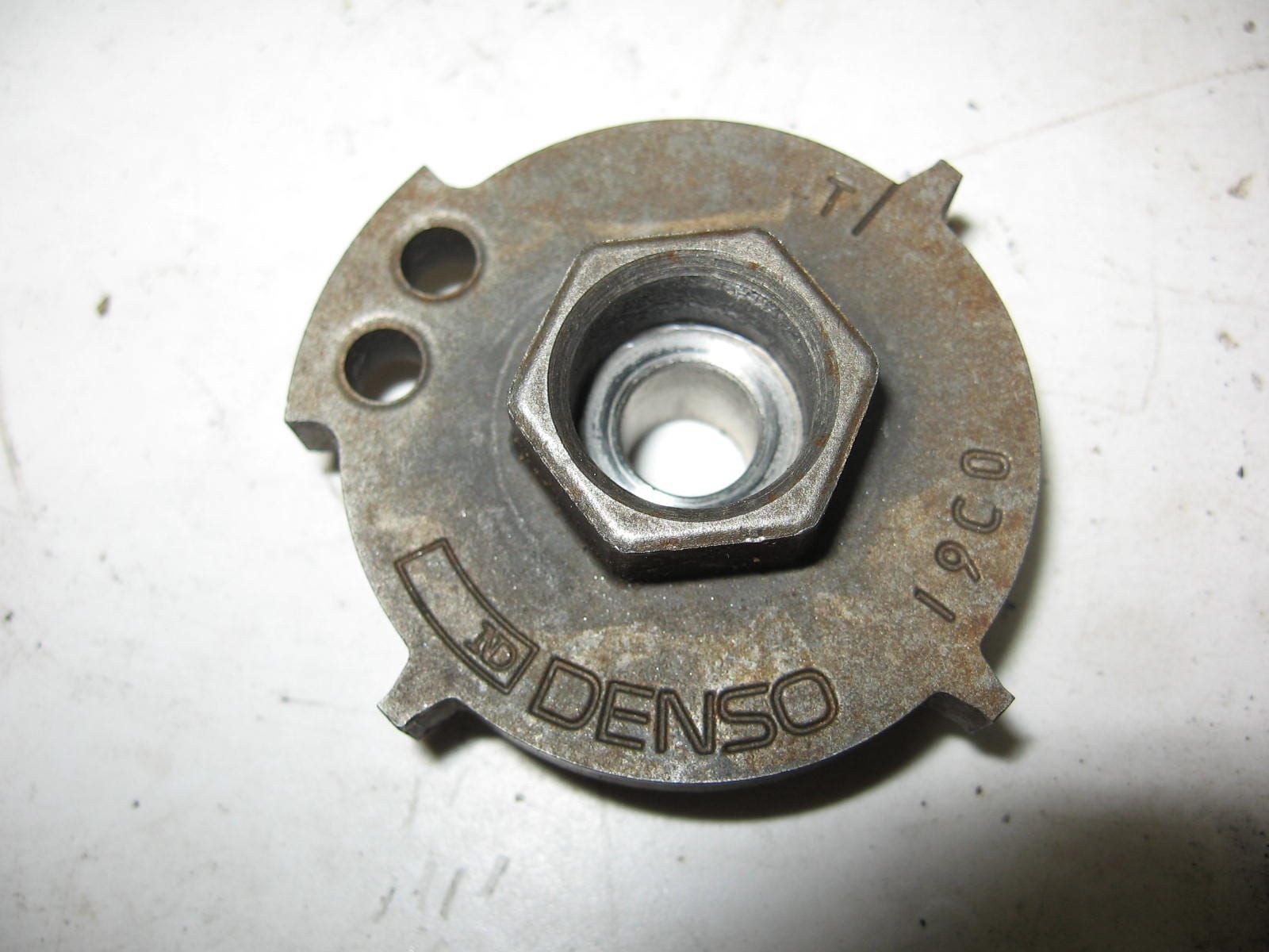 rotor pulsegever  	Gsx-r750 1988-92, Gsx600f 1988-06 , gsx750f 1989-2006 , gsf1200	33120-19c20 	33120-19c00 , 33120-26D00